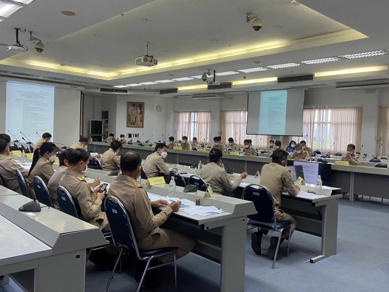 ?? พช.นครนายก เข้าร่วมประชุมหัวหน้าส่วนราชการ หัวหน้าหน่วยงานรัฐวิสาหกิจ ในสังกัดกระทรวงมหาดไทย ประจำจังหวัดนครนายก ครั้งที่ 6/2565