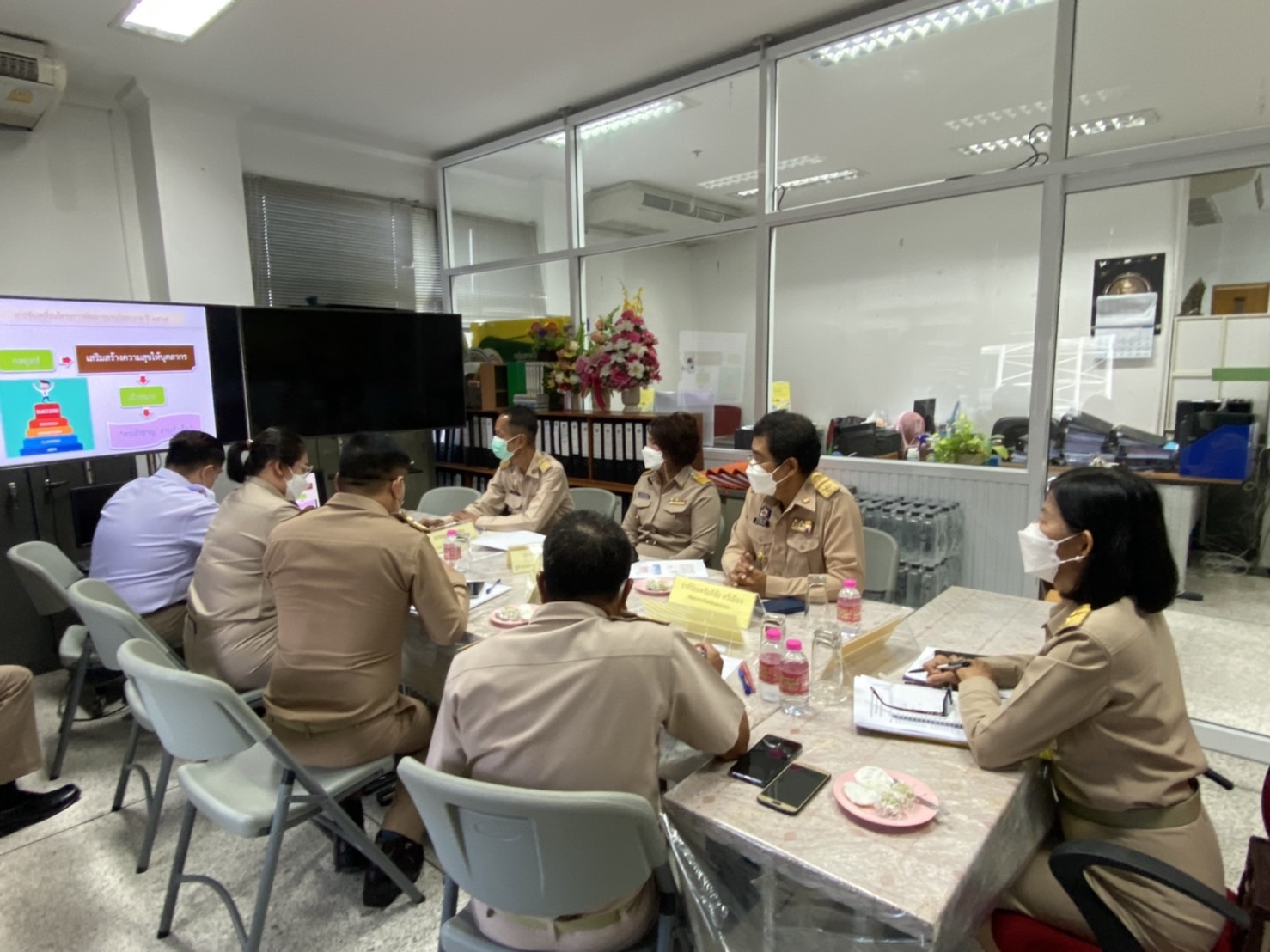 ?? พช.นครนายก เสนอผลงานโครงการพัฒนาชุมชนใสสะอาด ประจำปี 2565 เขตตรวจราชการที่ 9