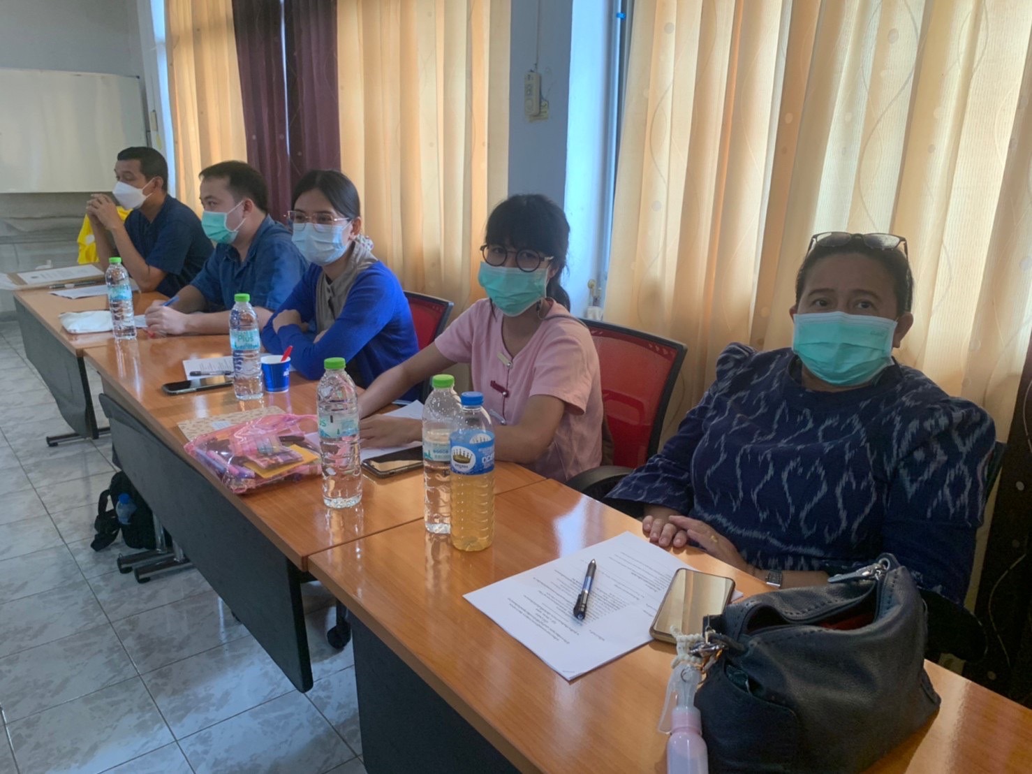 ??พช.นครนายก ประชุมผู้อำนวยการกลุ่มงาน พัฒนาการอำเภอ นักวิชาการพัฒนาชุมชน และเจ้าหน้าที่สำนักงานพัฒนาชุมชนจังหวัดนครนายก ครั้งที่ 4/2565