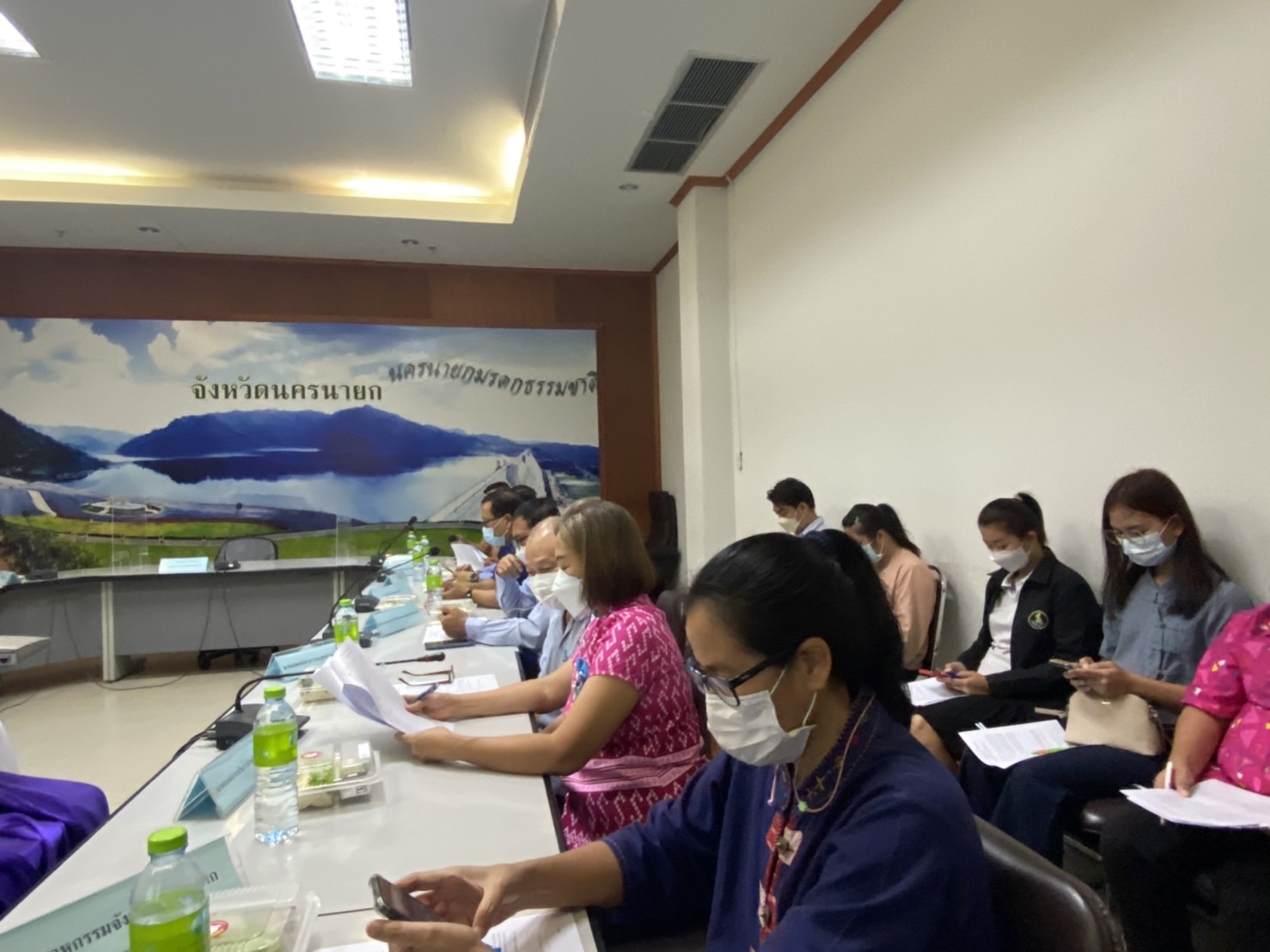 ??พช.นครนายก ประชุมคณะทำงานบริหารการจัดเก็บข้อมูลความจำเป็นพื้นฐาน (จปฐ.) ระดับจังหวัด ปี 2565