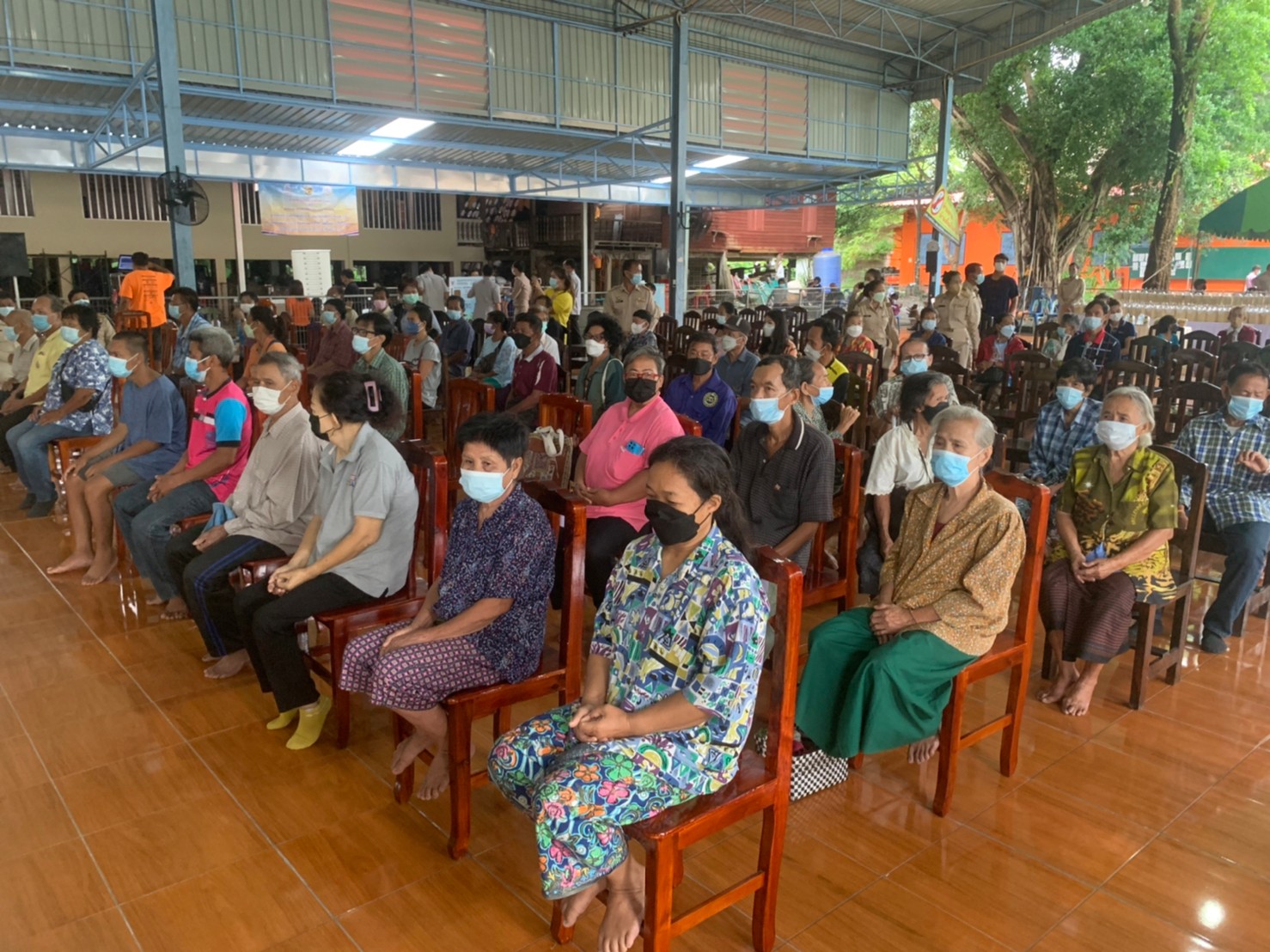 ??พช.นครนายก ร่วมโครงการ ” หน่วยบำบัดทุกข์ บำรุงสุข สร้างรอยยิ้มและความปรองดองสมานฉันท์ให้ประชาชนจังหวัดนครนายก” ครั้งที่ 11/2565