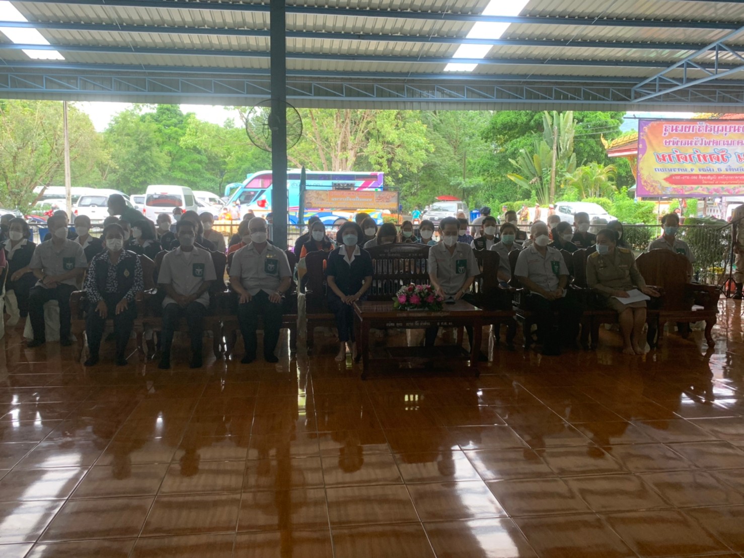 ??พช.นครนายก ร่วมโครงการ ” หน่วยบำบัดทุกข์ บำรุงสุข สร้างรอยยิ้มและความปรองดองสมานฉันท์ให้ประชาชนจังหวัดนครนายก” ครั้งที่ 11/2565