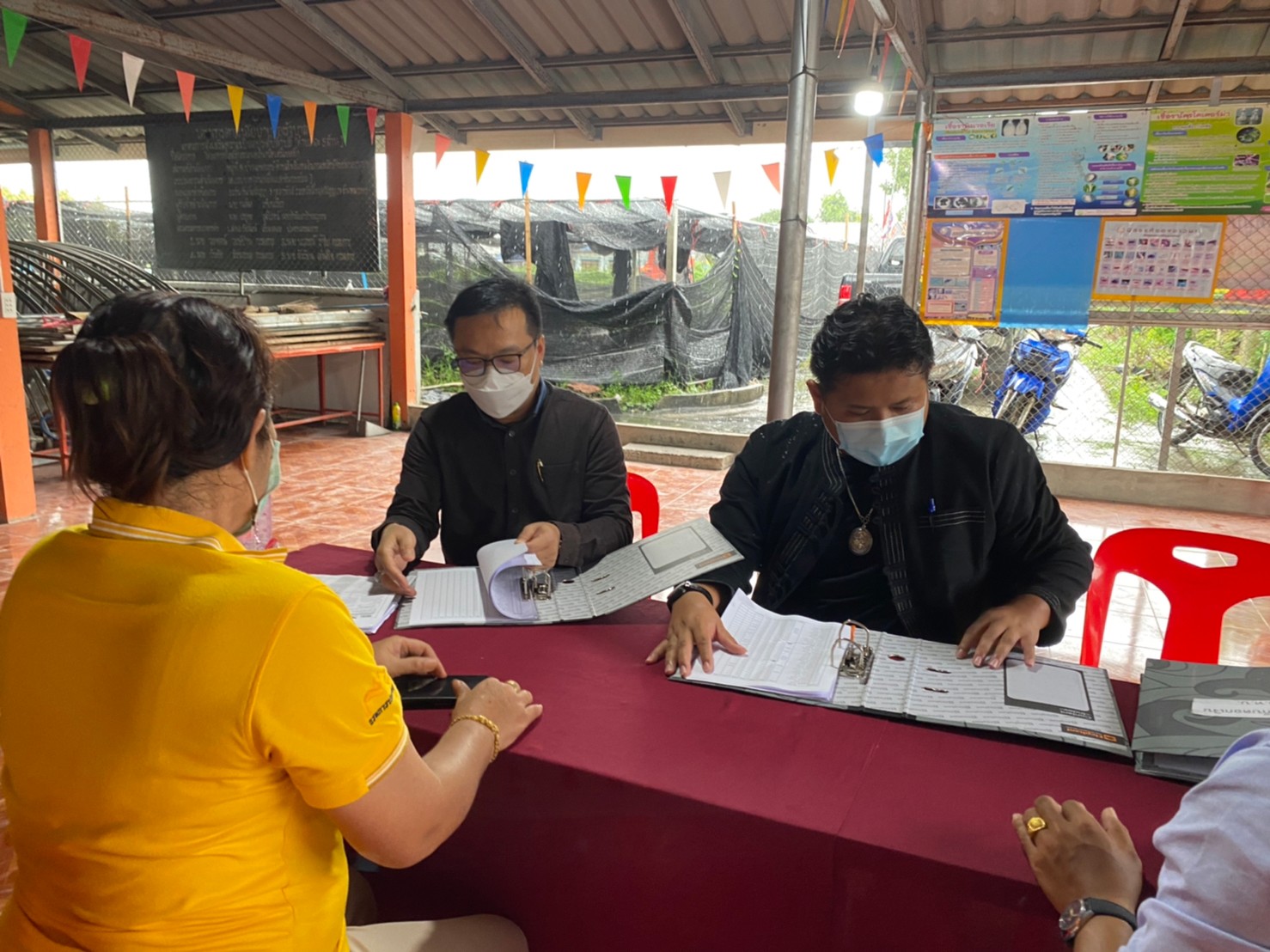 ??พช.นครนายก ลงพื้นที่ตรวจเยี่ยมกองทุนชุมชน เพื่อคัดเลือกกองทุนชุมชนเกื้อหนุนความสำเร็จตามหลักธรรมาภิบาล ประจำปี พ.ศ. 2565