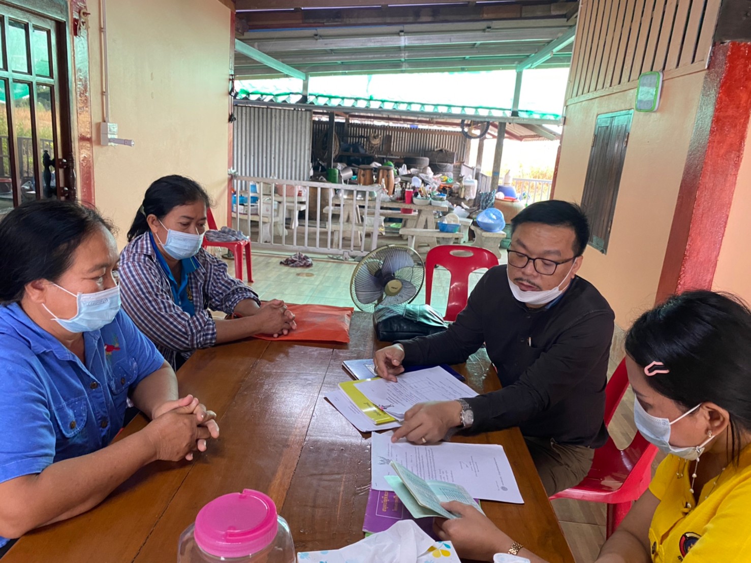 ??พช.นครนายก ลงพื้นที่ตรวจเยี่ยมกองทุนชุมชน เพื่อคัดเลือกกองทุนชุมชนเกื้อหนุนความสำเร็จตามหลักธรรมาภิบาล ประจำปี พ.ศ. 2565