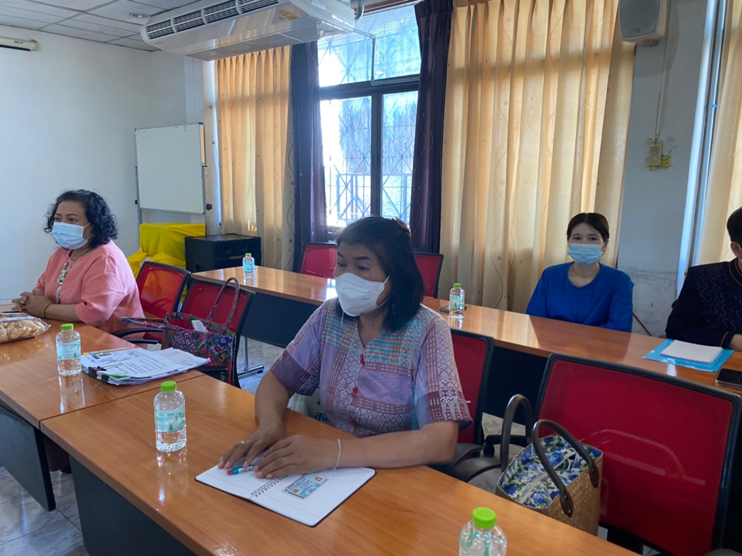 พช.นครนายกจัดประชุมเจ้าหน้าที่พัฒนาชุมชนเพื่อมอบนโยบายและแนวทางการดำเนินงานพัฒนาชุมชน ประจำปีงบประมาณ พ.ศ. 2566