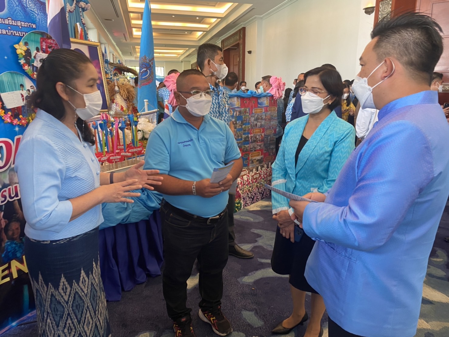 พช.นครนายก พร้อมด้วย กองทุนแม่ของแผ่นดินบ้านบน อำเภอองครักษ์ ร่วมโครงการสร้างการรับรู้และการมีส่วนร่วมของภาคประชาชนในการป้องกัน ปราบปราม และแก้ไขปัญหายาเสพติด รองรับประมวลกฎหมายยาเสพติด