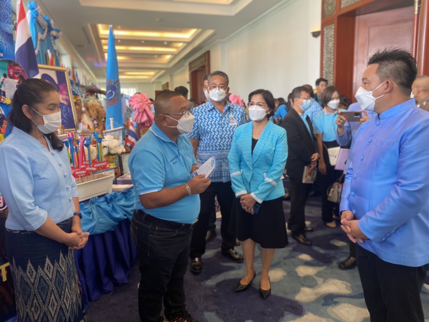 พช.นครนายก พร้อมด้วย กองทุนแม่ของแผ่นดินบ้านบน อำเภอองครักษ์ ร่วมโครงการสร้างการรับรู้และการมีส่วนร่วมของภาคประชาชนในการป้องกัน ปราบปราม และแก้ไขปัญหายาเสพติด รองรับประมวลกฎหมายยาเสพติด