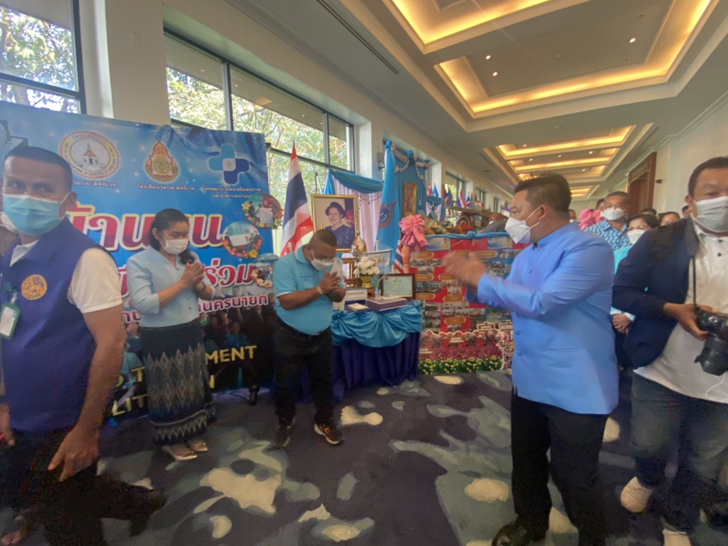 พช.นครนายก พร้อมด้วย กองทุนแม่ของแผ่นดินบ้านบน อำเภอองครักษ์ ร่วมโครงการสร้างการรับรู้และการมีส่วนร่วมของภาคประชาชนในการป้องกัน ปราบปราม และแก้ไขปัญหายาเสพติด รองรับประมวลกฎหมายยาเสพติด