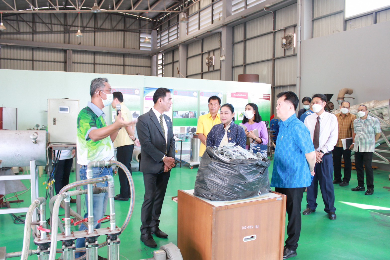 นายวิลาศ  บุญโต พัฒนาการจังหวัดนครนายก ร่วมการประชุมกรมการจังหวัด