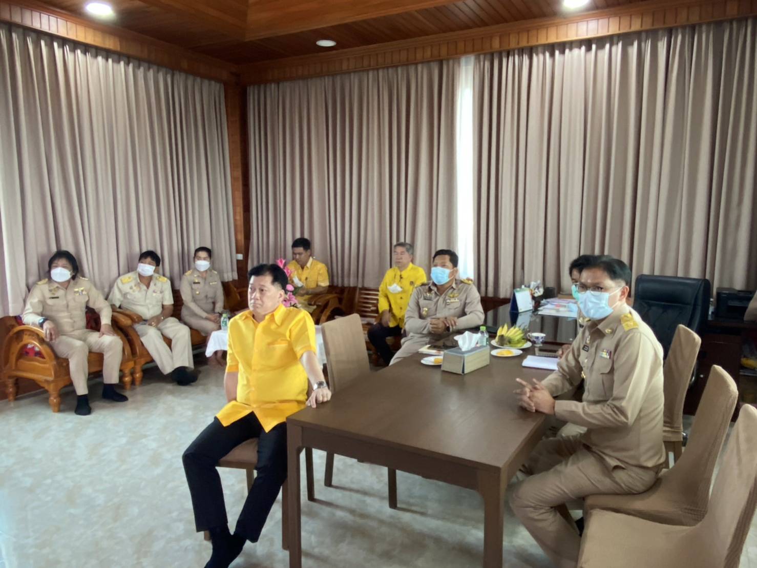 ผู้ว่าราชการจังหวัดนครนายก นำทีมลงพื้นที่อำเภอองครักษ์ สำรวจพื้นที่แปลง “ทุ่งบางกระชา” เพื่อจัดตั้งเป็น “สถาบันเศรษฐกิจพอเพียงเพื่อการพัฒนาชุมชนอย่างยั่งยืน”