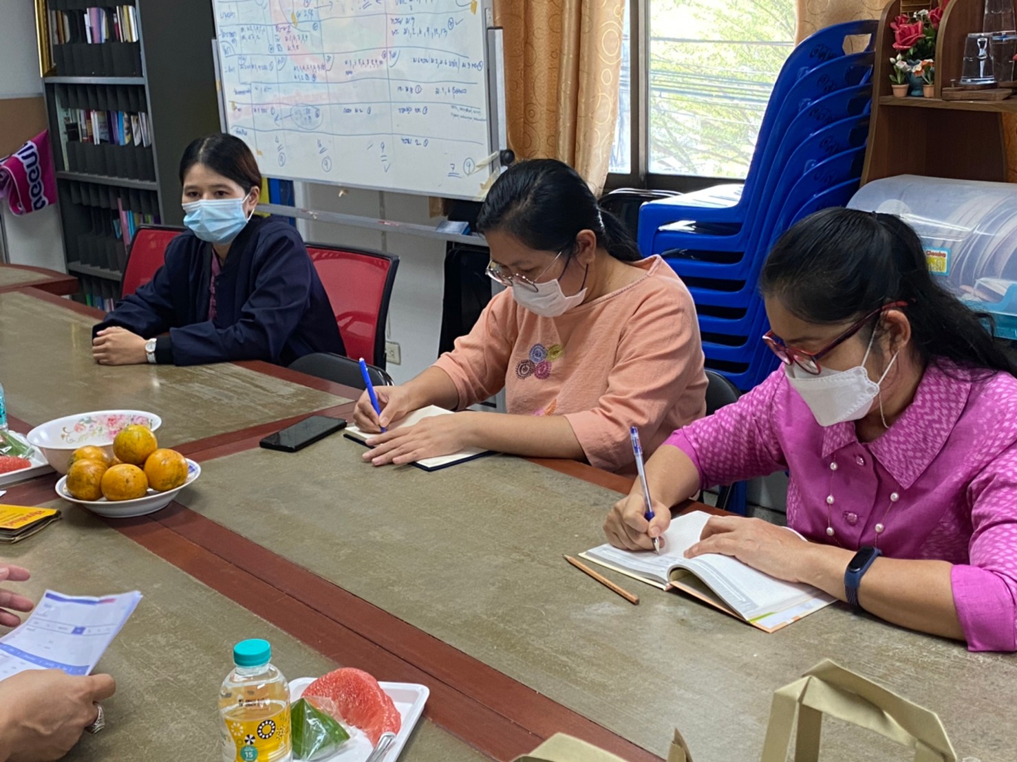 พช. นครนายก ลงพื้นที่ติดตามและสนับสนุนการบริหารการจัดเก็บข้อมูลความจำเป็นพื้นฐาน (จปฐ.) และกิจกรรมการพัฒนาชุมชนประจำปีงบประมาณ พ.ศ. 2566