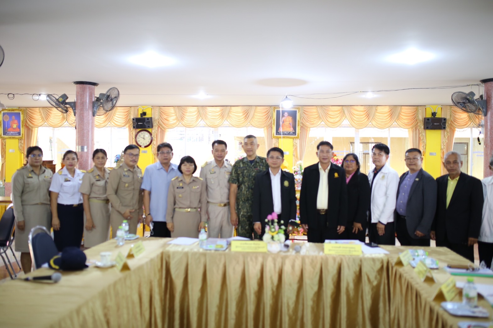 พช. นครนายก นำโดยนายวิลาศ บุญโต พัฒนาการจังหวัดนครนายก และอำเภอเมืองนครนายก นำโดยนายกองโทอิสรา สุขแจ่มใส นายอำเภอเมืองนครนายก ร่วมลงพื้นที่ตรวจราชการแบบบูรณาการ เพื่อติดตามการดำเนินการในภารกิจต่างๆที่สำคัญตามนโยบายรัฐบาลในพื้นที่จังหวัดนครนายก