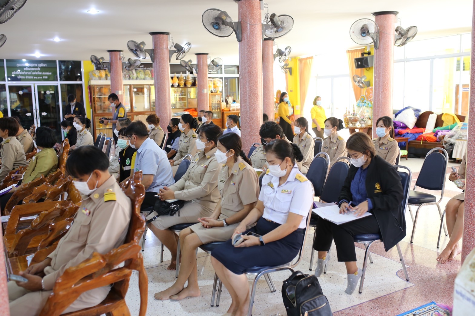 พช. นครนายก นำโดยนายวิลาศ บุญโต พัฒนาการจังหวัดนครนายก และอำเภอเมืองนครนายก นำโดยนายกองโทอิสรา สุขแจ่มใส นายอำเภอเมืองนครนายก ร่วมลงพื้นที่ตรวจราชการแบบบูรณาการ เพื่อติดตามการดำเนินการในภารกิจต่างๆที่สำคัญตามนโยบายรัฐบาลในพื้นที่จังหวัดนครนายก