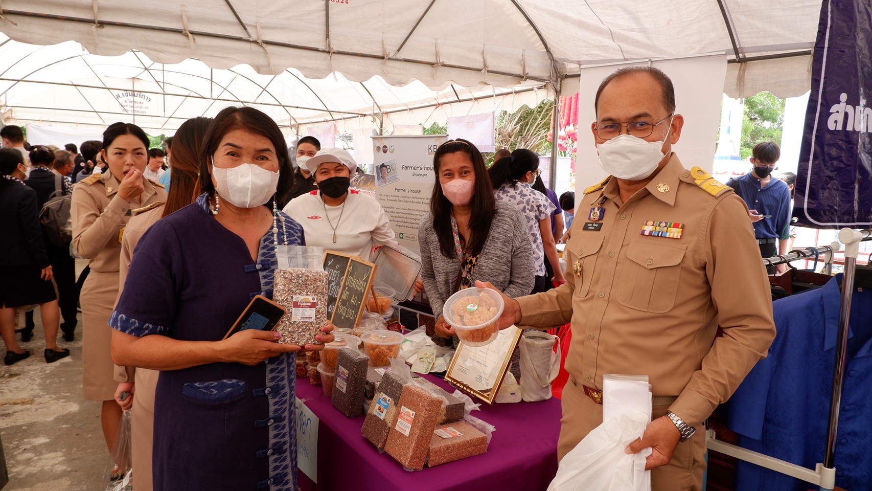 พช.นครนายก ร่วมกิจกรรม “หน่วยบำบัดทุกข์ บำรุงสุข สร้างรอยยิ้ม และความปรองดองสมานฉันท์ให้ประชาชนจังหวัดนครนายก” ประจำปีงบประมาณ พ.ศ. 2566