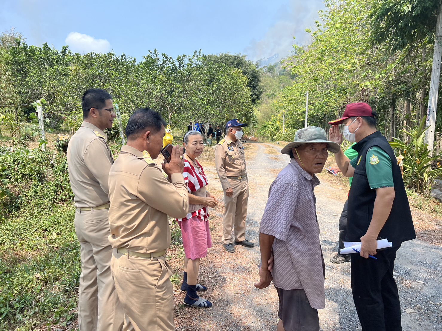 พจ.นครนายก ร่วมสนับสนุนภารกิจการดับไฟป่าในพื้นที่จังหวัดนครนายก