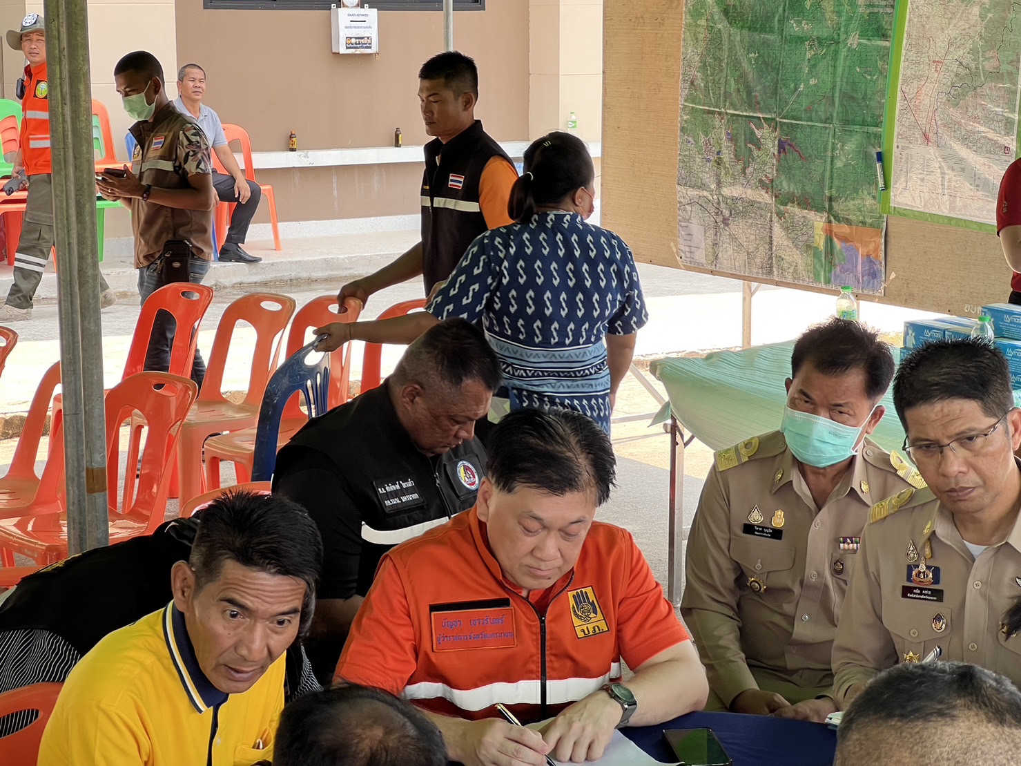 พจ.นครนายก ร่วมสนับสนุนภารกิจการดับไฟป่าในพื้นที่จังหวัดนครนายก