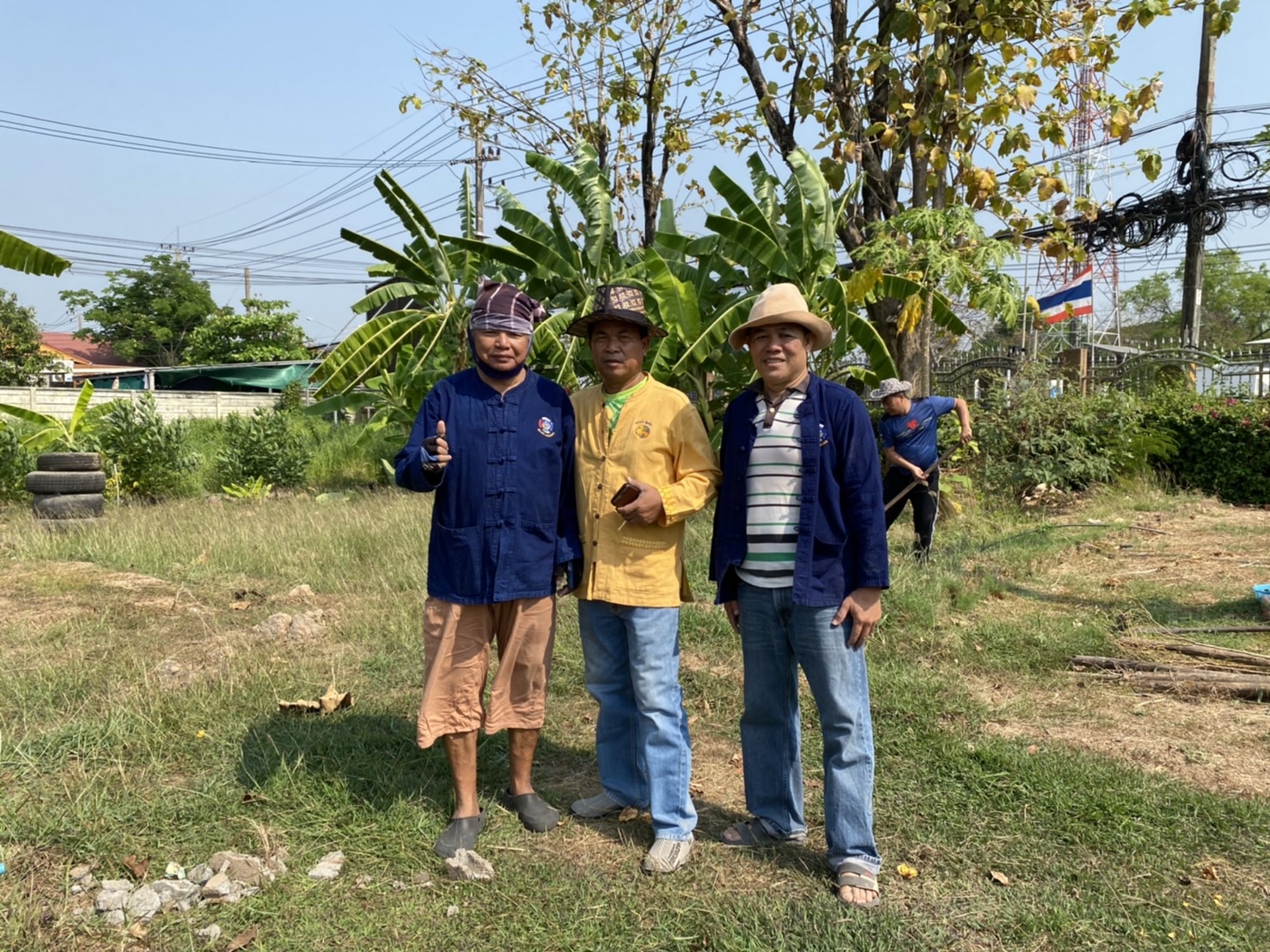 จังหวัดนครนายก ดำเนินการเตรียมพื้นที่ว่างบริเวณด้านหน้าศาลากลางจังหวัด เพื่อให้เป็นจุดเรียนรู้เศรษฐกิจพอเพียง 30 ตารางวา โมเดล