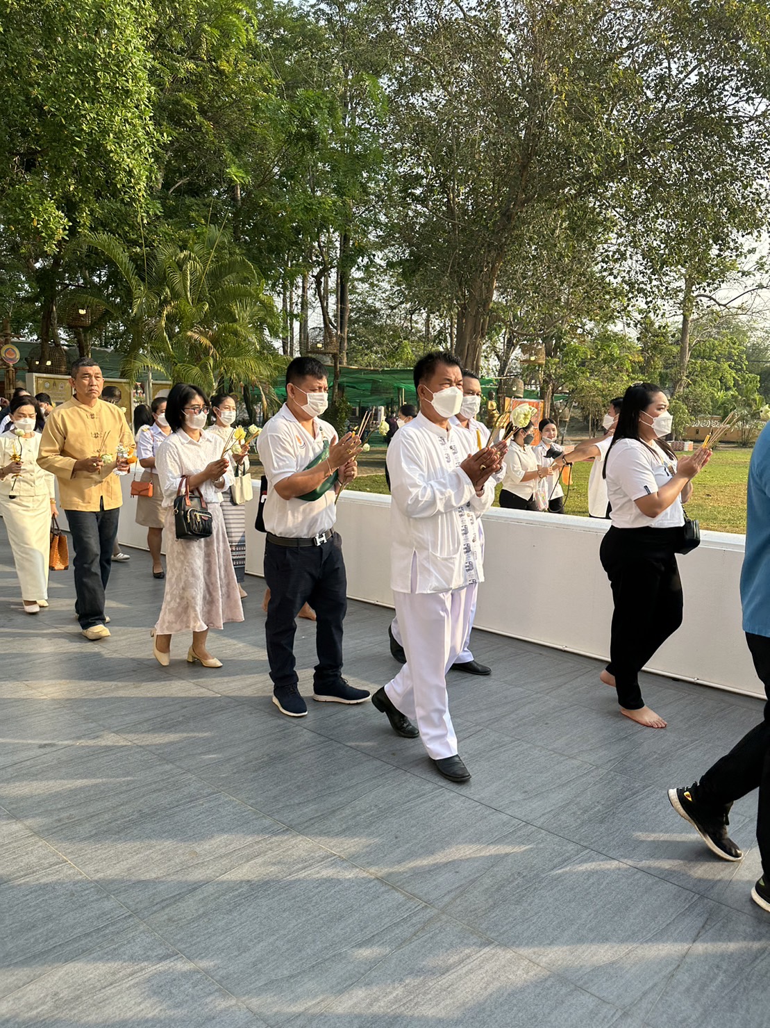 ข่าวพช นครนายก วันจันทร์ที่ 6   มีนาคม2566 ร่วมพิธีทำบุญเนื่องในวันสำคัญทางพระพุทธศาสนา วันมาฆะบูชา ณ ลานวัฒนธรรมนำสุข วัดอุดมธานี พระอารามหลวง