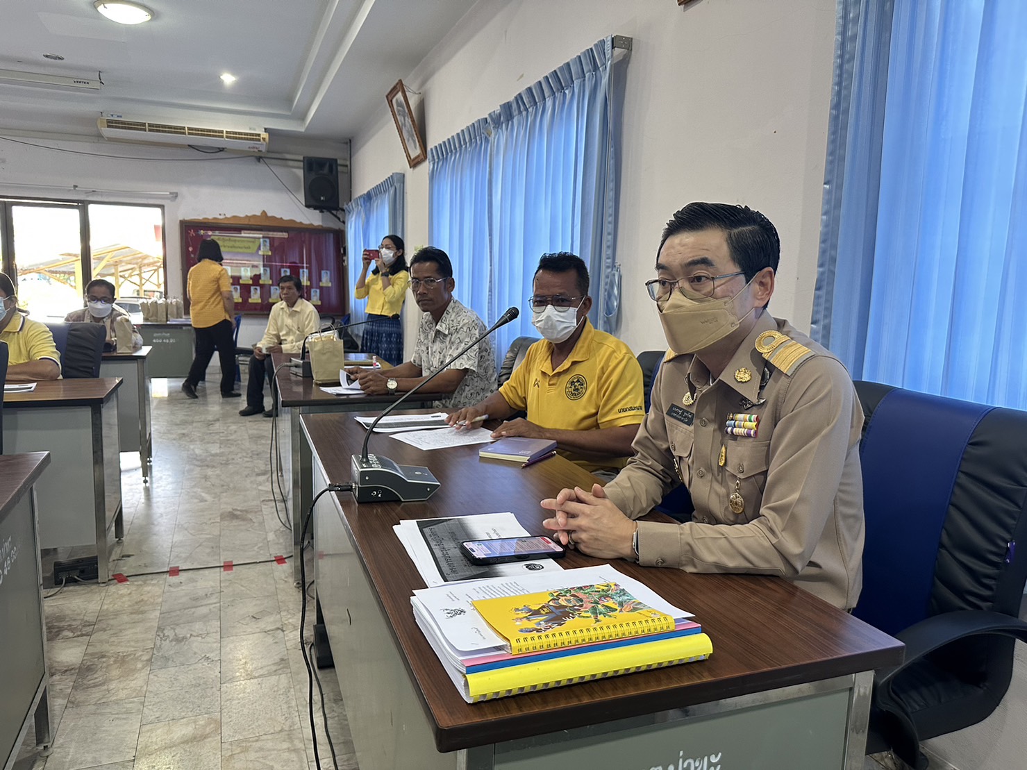 ข่าวพช  นครนายก เมืองขุนด่าน : ส่งมอบวัสดุ โครงการการจัดทำสารสนเทศตำบลต้นแบบเพื่อพัฒนาคุณภาพชีวิต