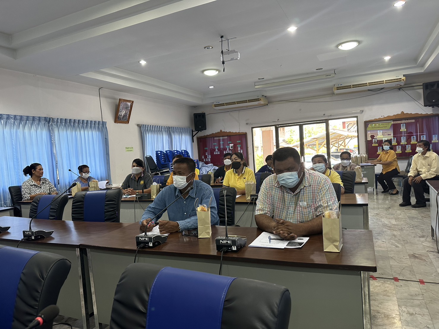 ข่าวพช  นครนายก เมืองขุนด่าน : ส่งมอบวัสดุ โครงการการจัดทำสารสนเทศตำบลต้นแบบเพื่อพัฒนาคุณภาพชีวิต