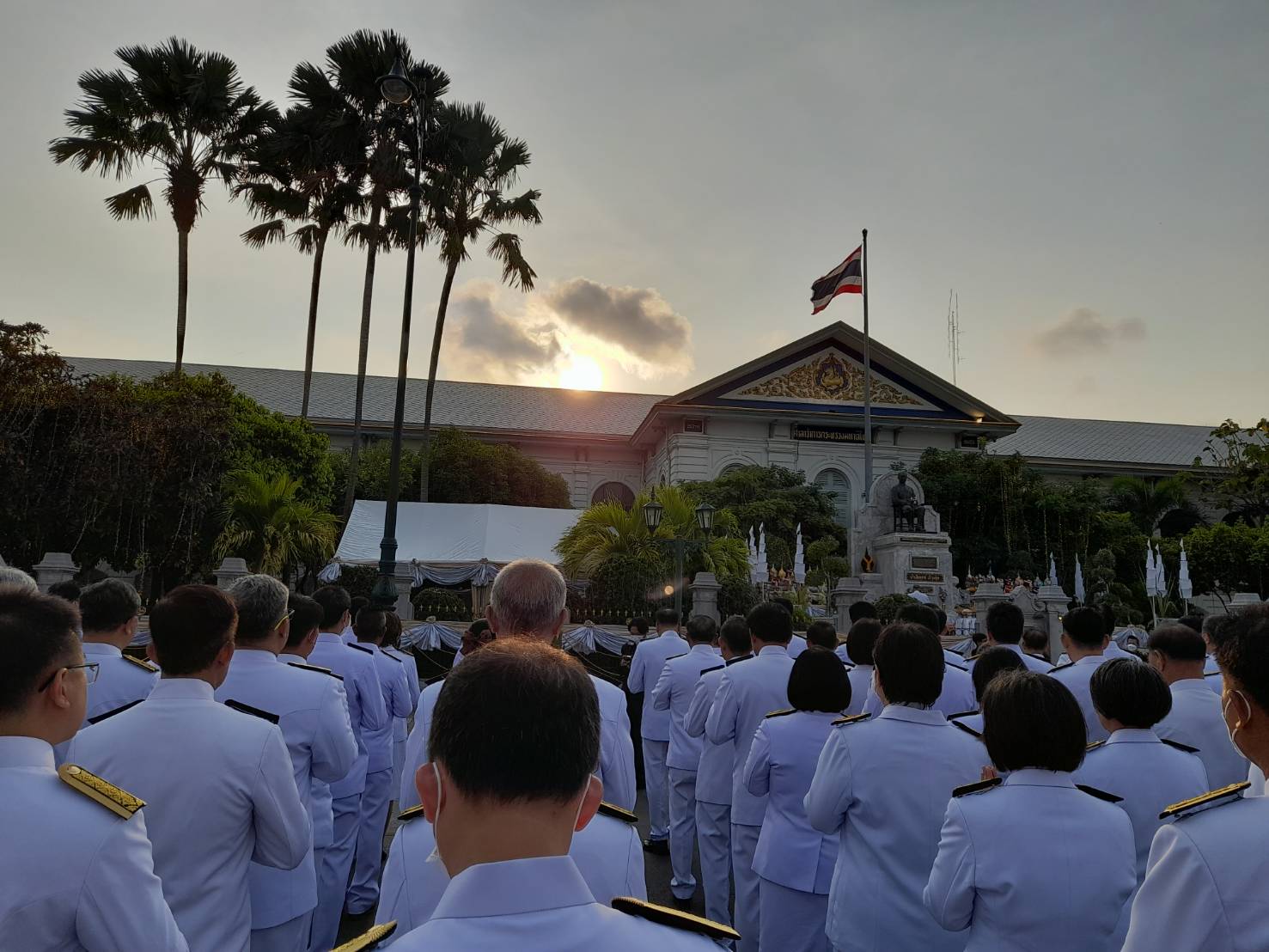 จังหวัดนครนายก ร่วมพิธีทอดผ้าป่าสมทบกองทุนพัฒนาเด็กชนบทในพระราชูปถัมภ์สมเด็จพระเทพรัตนราชสุดาฯ สยามบรมราชกุมารี พร้อมทั้งร่วมพิธีวันสถาปนากระทรวงมหาดไทย ครบรอบ 131 ปี และพิธีเนื่องในวันข้าราชการพลเรือน ปี 2566