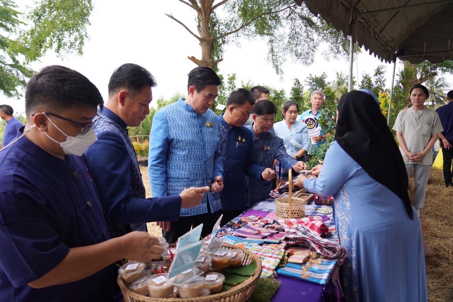 รองอธิบดีกรมการพัฒนาชุมชน ติดตามงานการขับเคลื่อนตำบลเข้มแข็งตามหลักปรัชญาของเศรษฐกิจพอเพียง ในพื้นที่จังหวัดนครนายก