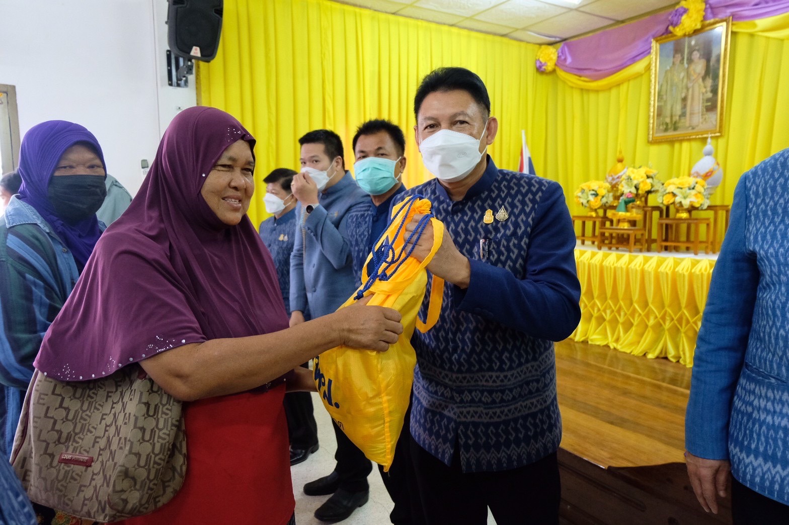 รองอธิบดีกรมการพัฒนาชุมชน ติดตามงานการขับเคลื่อนตำบลเข้มแข็งตามหลักปรัชญาของเศรษฐกิจพอเพียง ในพื้นที่จังหวัดนครนายก