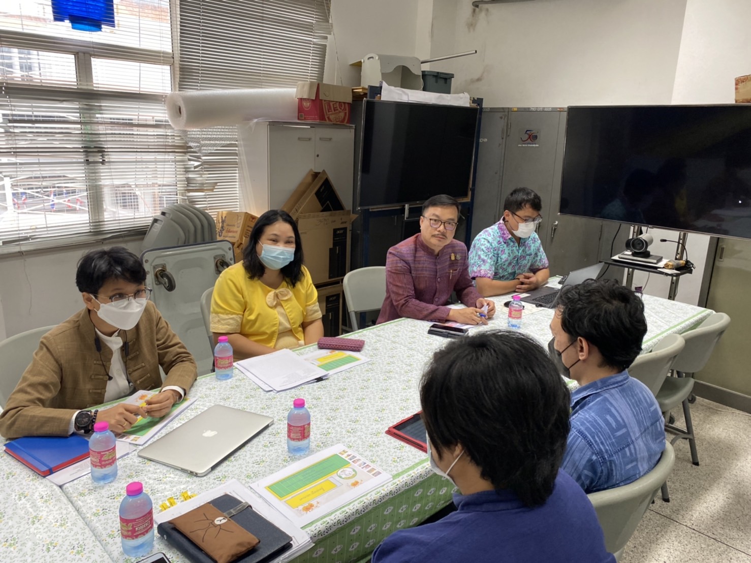 ศูนย์สารสนเทศเพื่อการพัฒนาชุมชน กรมการพัฒนาชุมชน ลงพื้นที่จังหวัดนครนายก เพื่อติดตามและสนับสนุนการบริหารการจัดเก็บข้อมูลฯ ในระดับพื้นที่