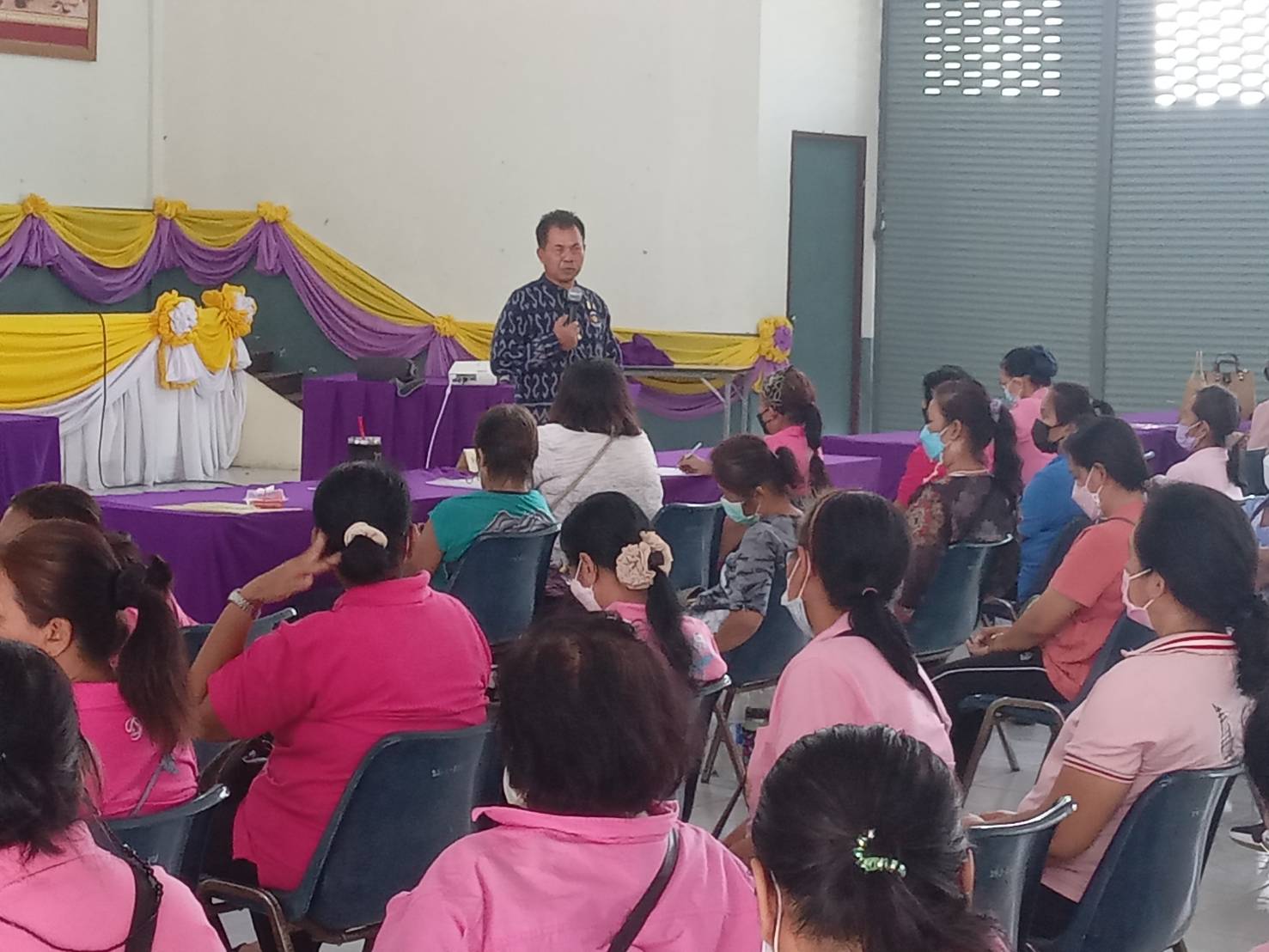 ??? สพอ.ปากพลี จัดโครงการ”กองทัพสตรีปากพลี5G