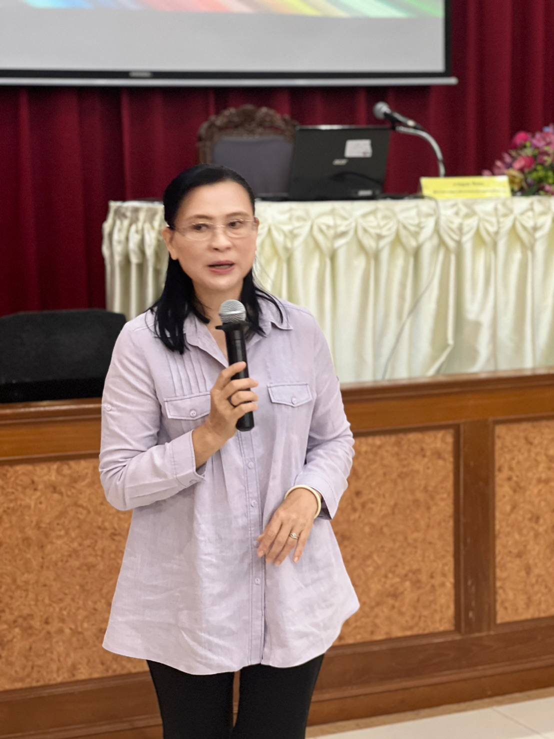 ?? พช.นครนายกโดยกองทุนพัฒนาบทบาทสตรี จัดอบรมโครงการเพิ่มประสิทธิภาพการปฏิบัติงานกองทุนพัฒนาบทบาทสตรีแก่กลไกการขับเคลื่อน