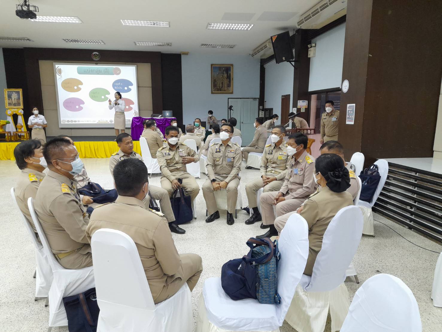 ??? พช. ร่วมพิธีเปิดโครงการฝึกอบรมเชิงปฏิบัติการ “ผู้บริหารระดับสูงกระทรวงมหาดไทย หลักสูตร “ผู้นำนักขับเคลื่อนยุทธศาสตร์นำการเปลี่ยนแปลงสู่เป้าหมายการพัฒนาที่ยั่งยืน” ระดับกระทรวง (ผู้ตรวจราชการกระทรวงมหาดไทยและผู้ตรวจราชการกรม)