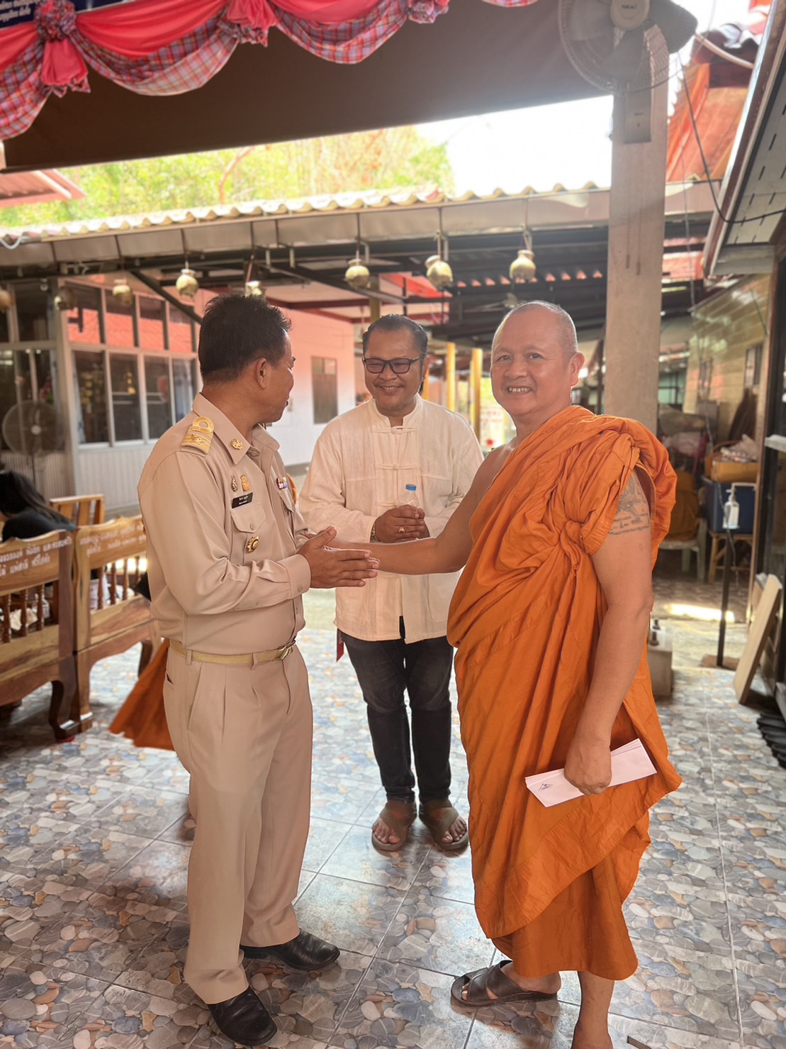 พัฒนาชุมชนนครนายก – @วัดคีรีวันจัดเทศกาลสงกรานต์สรงน้ำพระ-เณร ทอดผ้าป่าสามัคคี