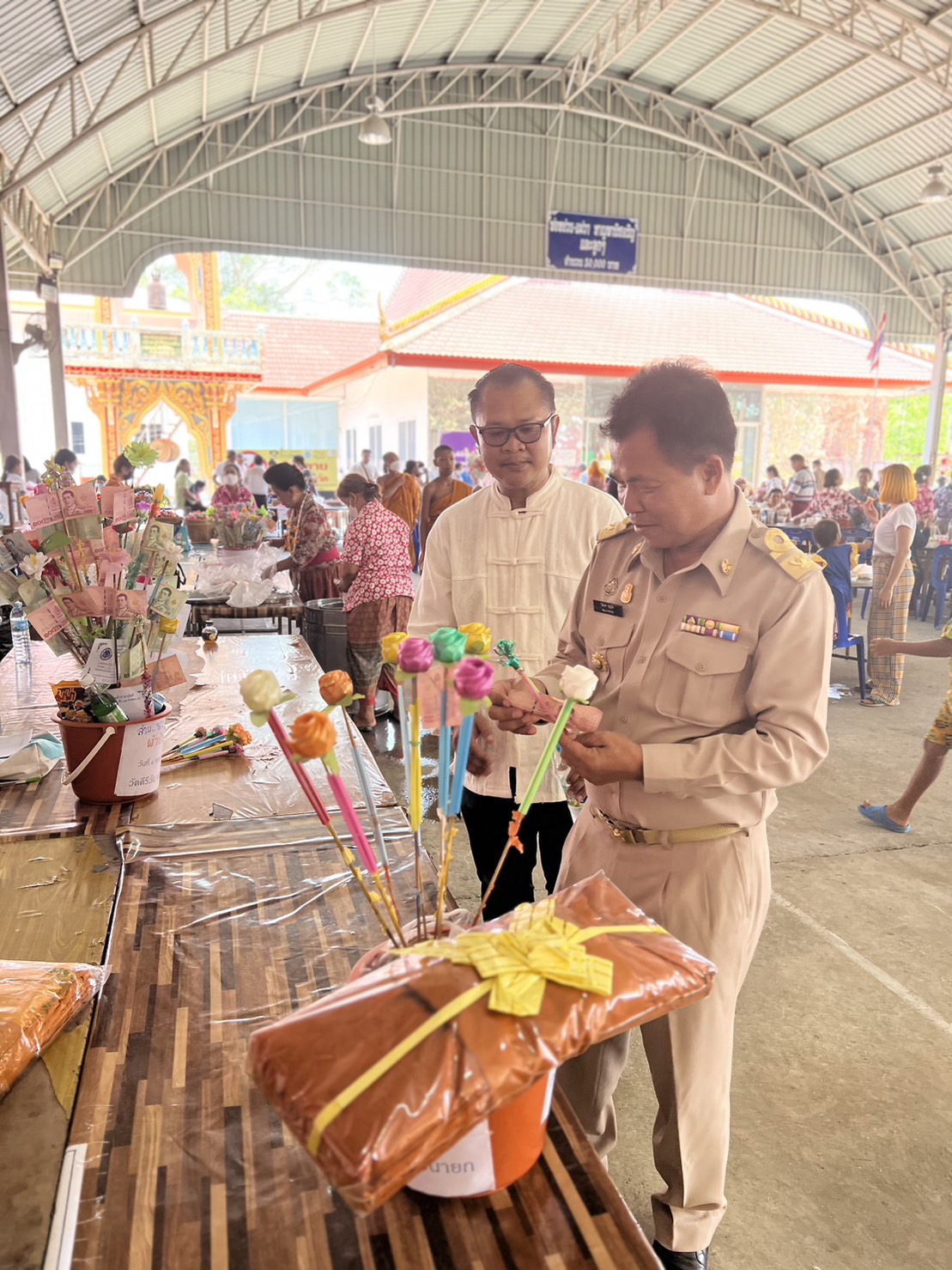 พัฒนาชุมชนนครนายก – @วัดคีรีวันจัดเทศกาลสงกรานต์สรงน้ำพระ-เณร ทอดผ้าป่าสามัคคี