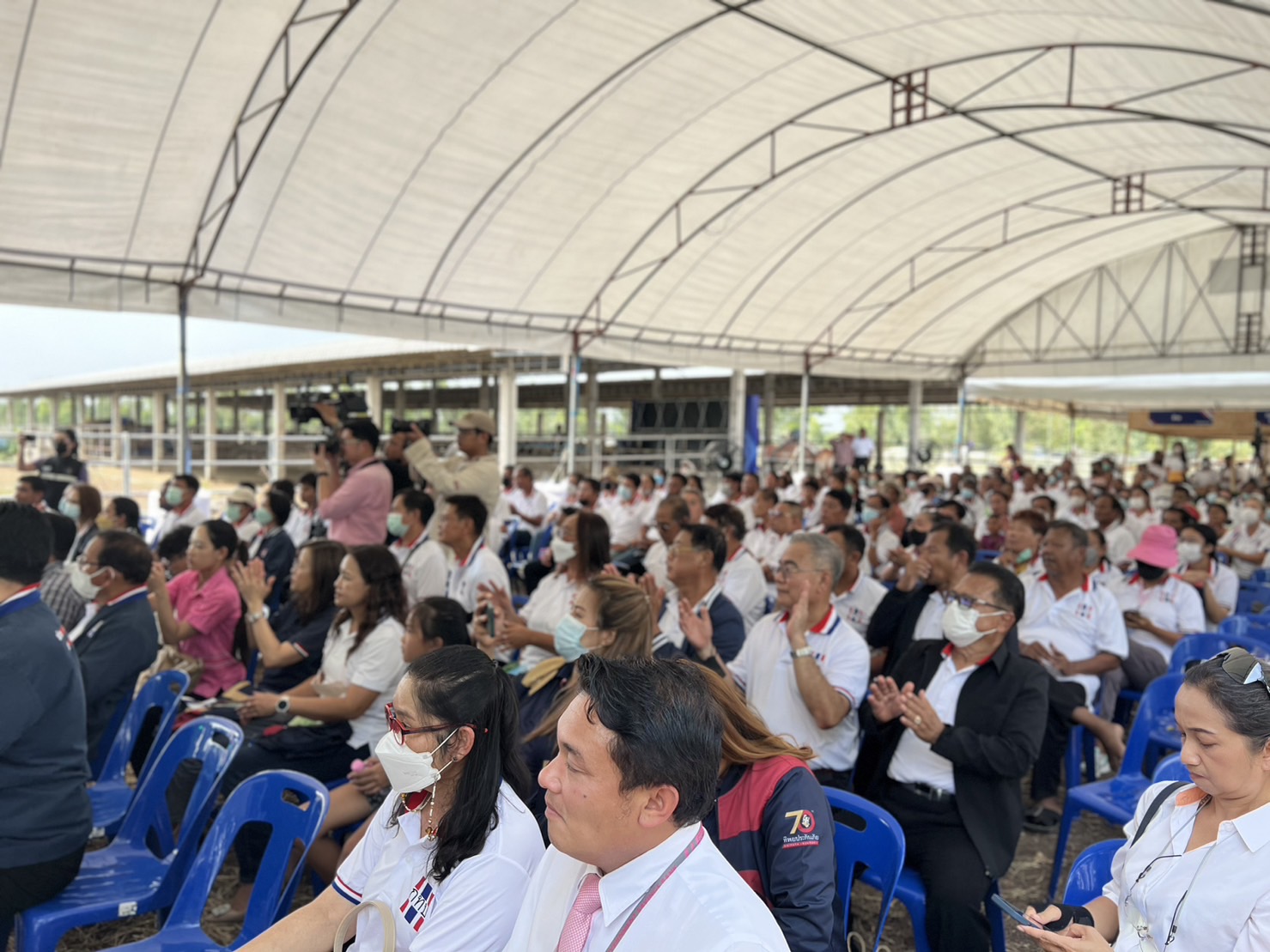 พช.นครนายก ร่วมกิจกรรมเสริมสร้างเศรษฐกิจฐานรากเพื่อการพัฒนาหมู่บ้านและชุมชนเข้มแข็งอย่างยั่งยืน