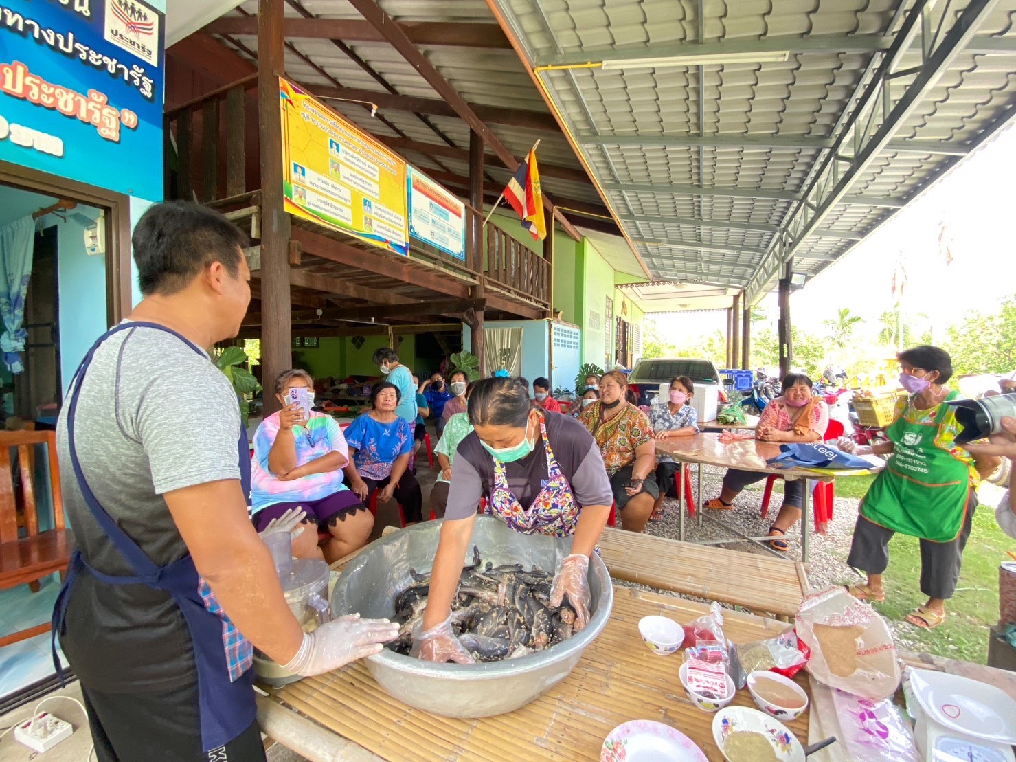 ??? พช.เมืองนครนายก ดำเนิน กิจกรรมส่งเสริมและพัฒนาอาชีพแก่ประชาชนที่เป็นสมาชิกกองทุนชุมชน ภายใต้ โครงการส่งเสริมประชาชนเข้าถึงแหล่งทุน