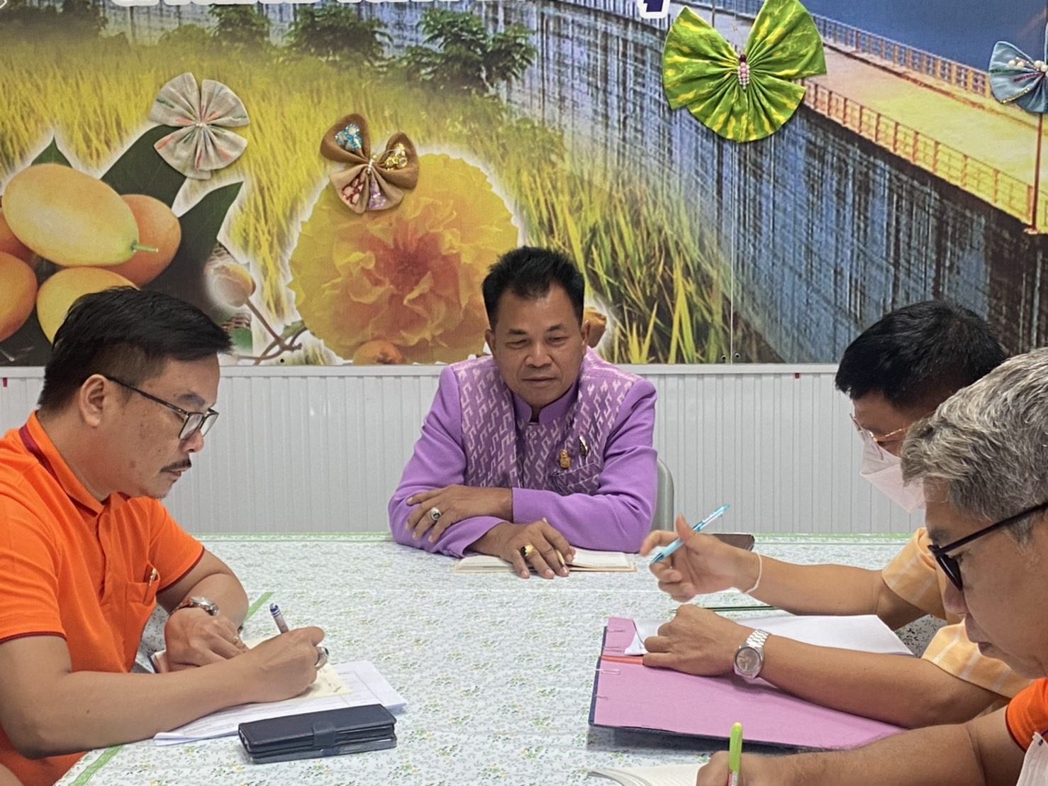 ??? พช.นครนายก ประชุมผู้อำนวยการ ทั้ง 4 กลุ่มงานฯ เพื่อขับเคลื่อนงานพัฒนาชุมชน