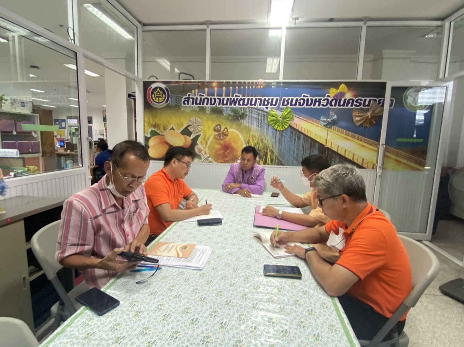 ??? พช.นครนายก ประชุมผู้อำนวยการ ทั้ง 4 กลุ่มงานฯ เพื่อขับเคลื่อนงานพัฒนาชุมชน