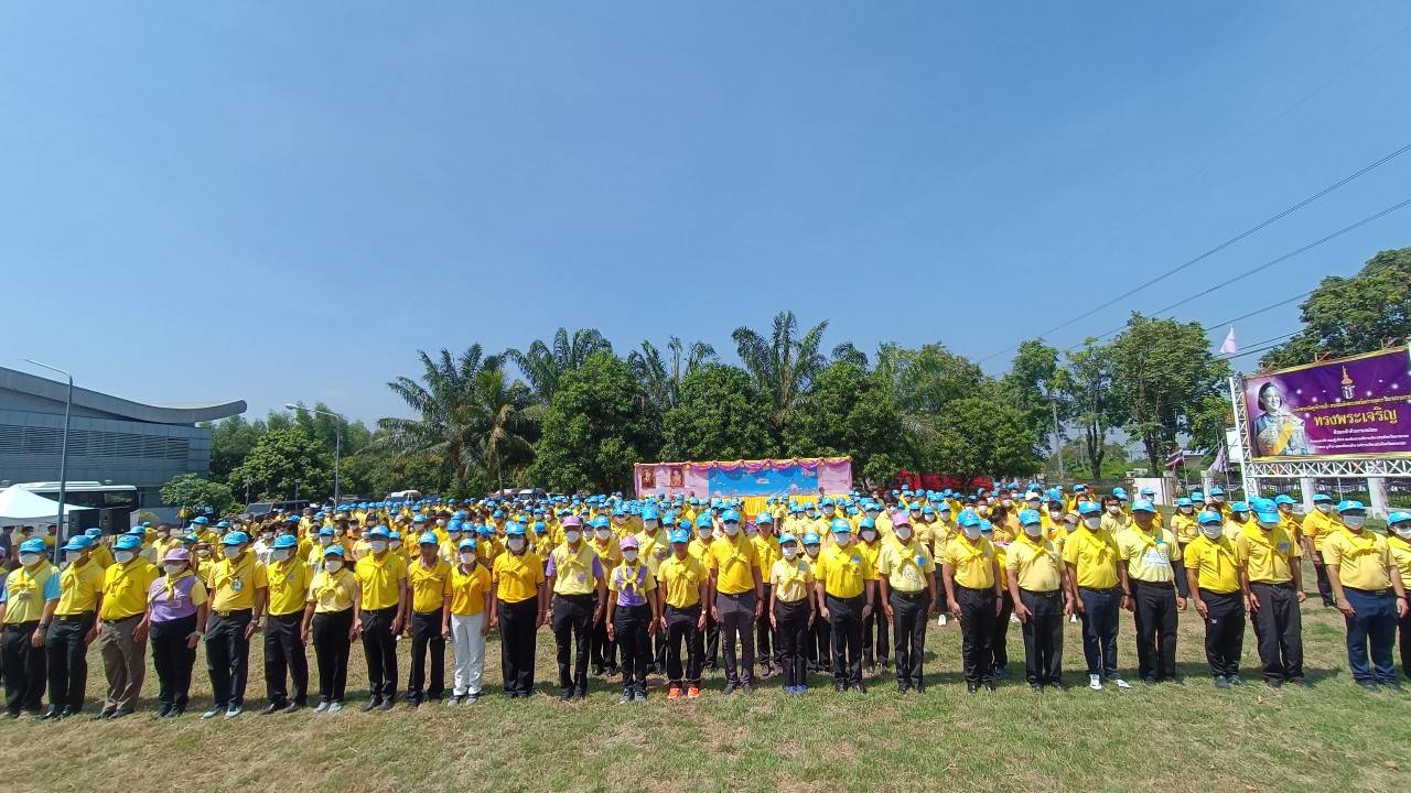 ???นครนายก : พช.เมืองนครนายก ร่วมกิจกรรมจิตอาสาบำเพ็ญสาธารณประโยชน์และบำเพ็ญสาธารณกุศล เนื่องในวันเฉลิมพระชนมพรรษา สมเด็จพระนางเจ้าฯ พระบรมราชินี 3 มิถุนายน 2566