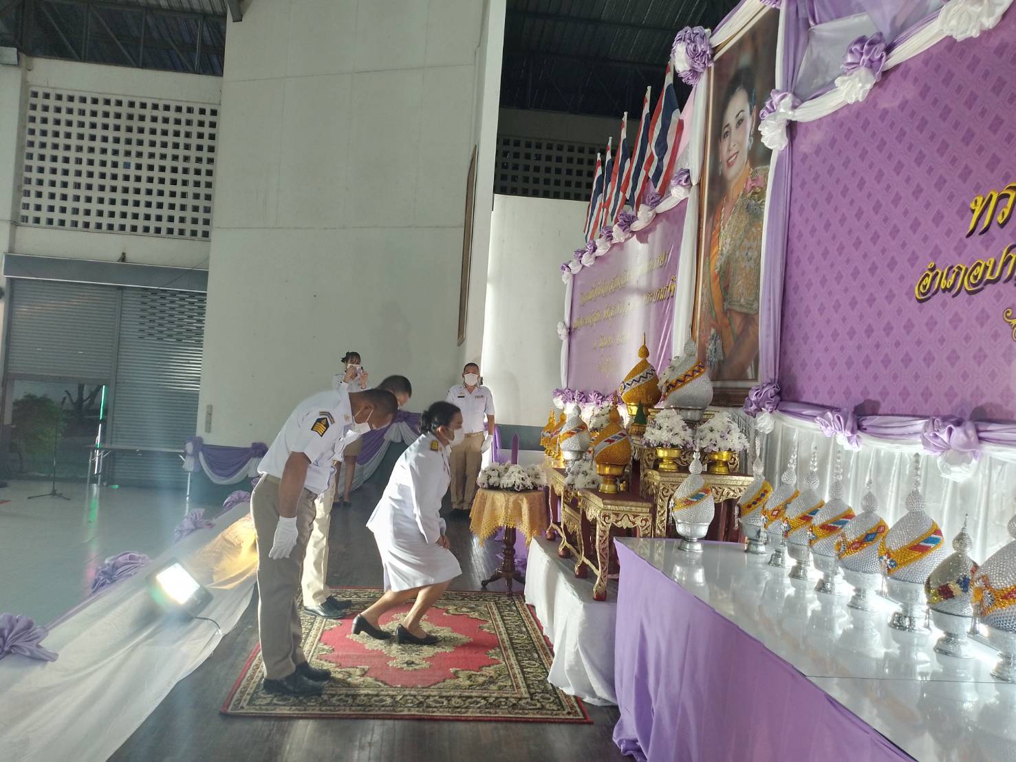 สพอ.ปากพลีร่วมกิจกรรมเฉลิมพระเกียรติ โดยช่วงเช้ามีพิธีเจริญพระพุทธมนต์ ทำบุญตักบาตร ถวายพระราชกุศลแด่สมเด็จพระนางเจ้าสุทิดา พัชรสุธาพิมลลักษณ พระบรมราชินี และช่วงค่ำมีพิธีถวายเครื่องราชสักการะ วางพานพุ่มและพิธีจุดเทียนถวายพระพรชัยมงคล เนื่องในโอกาศวันเฉลิมพระชนมพรรษา 3 มิถุนายน 2566