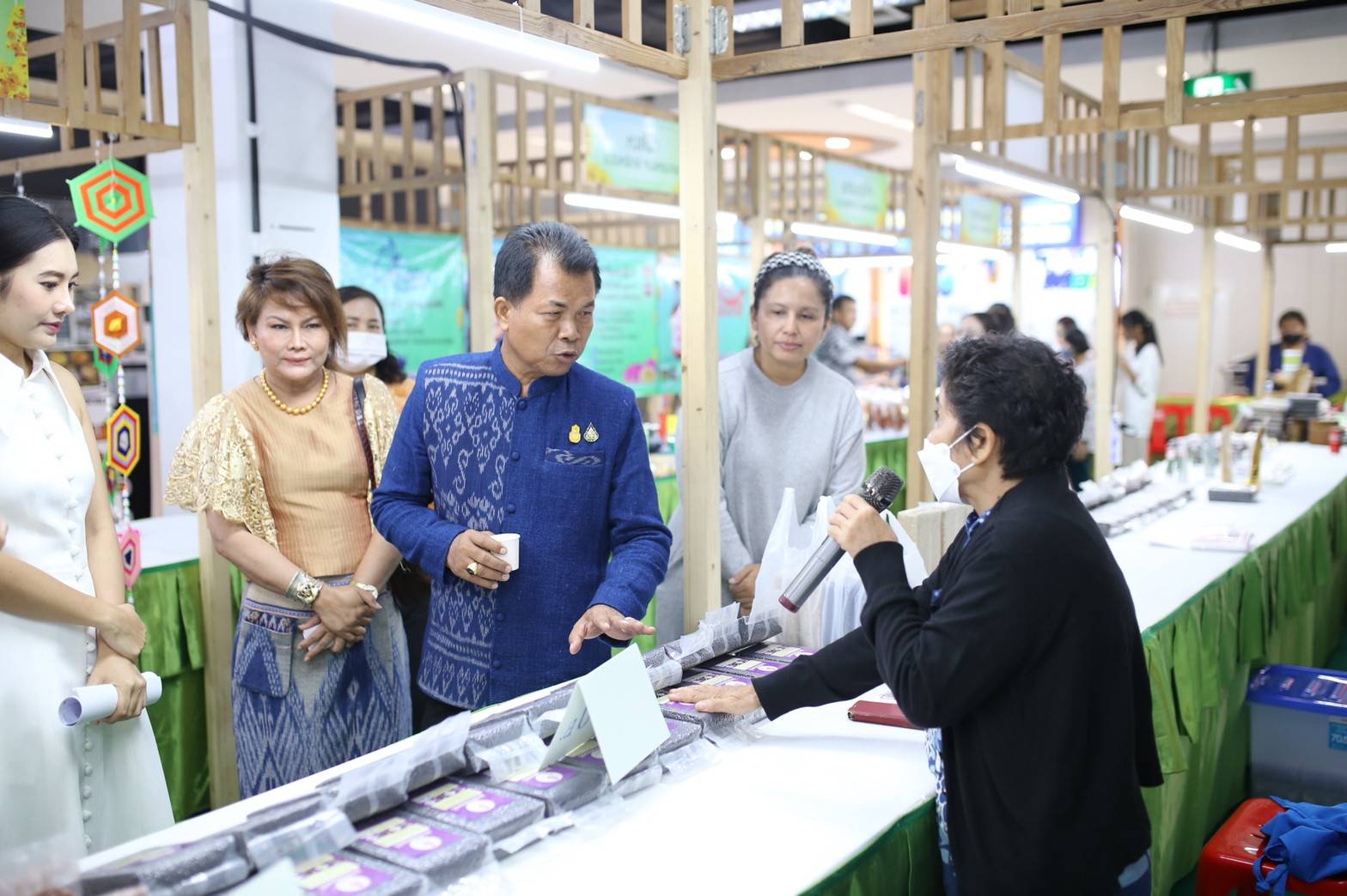 … พช.นครนายก ยกทัพ OTOP เยือนถิ่นเมืองกรุงเก่า จัดกิจกรรมทดสอบตลาด