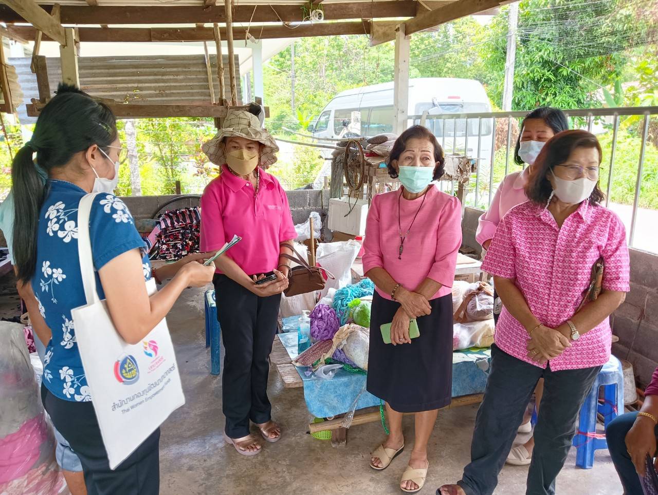??? พช.นครนายก : ลงพื้นที่ติดตามสนับสนุนการดำเนินงานกองทุนพัฒนาบทบาทสตรีจังหวัดนครนายก