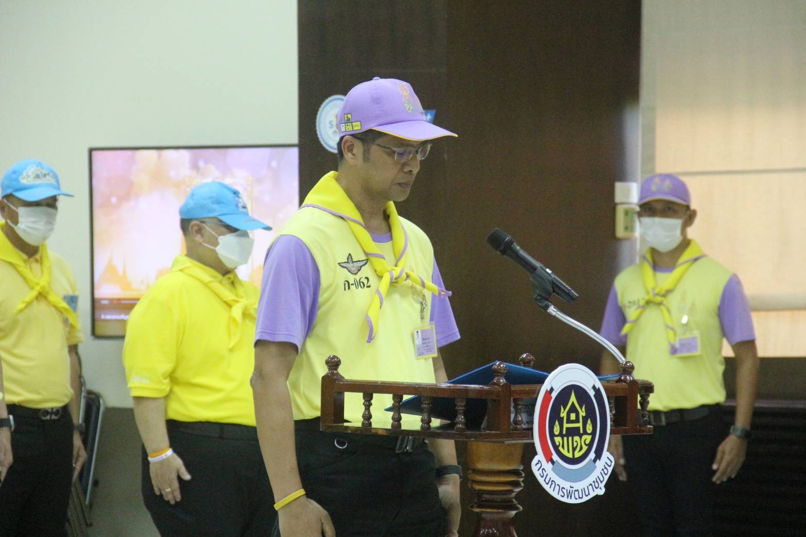 ??ข่าวพช  นครนายก เมืองขุนด่าน : ร่วมกิจกรรมจิตอาสาพัฒนา เอามื้อสามัคคี ตามโครงการฝึกอบรมเชิงปฏิบัติการผู้บริหารระดับสูงกระทรวงมหาดไทย