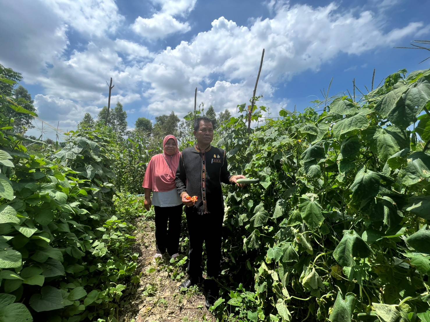 ??? สำนักงานพัฒนาชุมชนอำเภอองครักษ์ : ร่วมคัดสรรกิจกรรมพัฒนาชุมชนดีเด่น ระดับจังหวัดประจำปี 2566