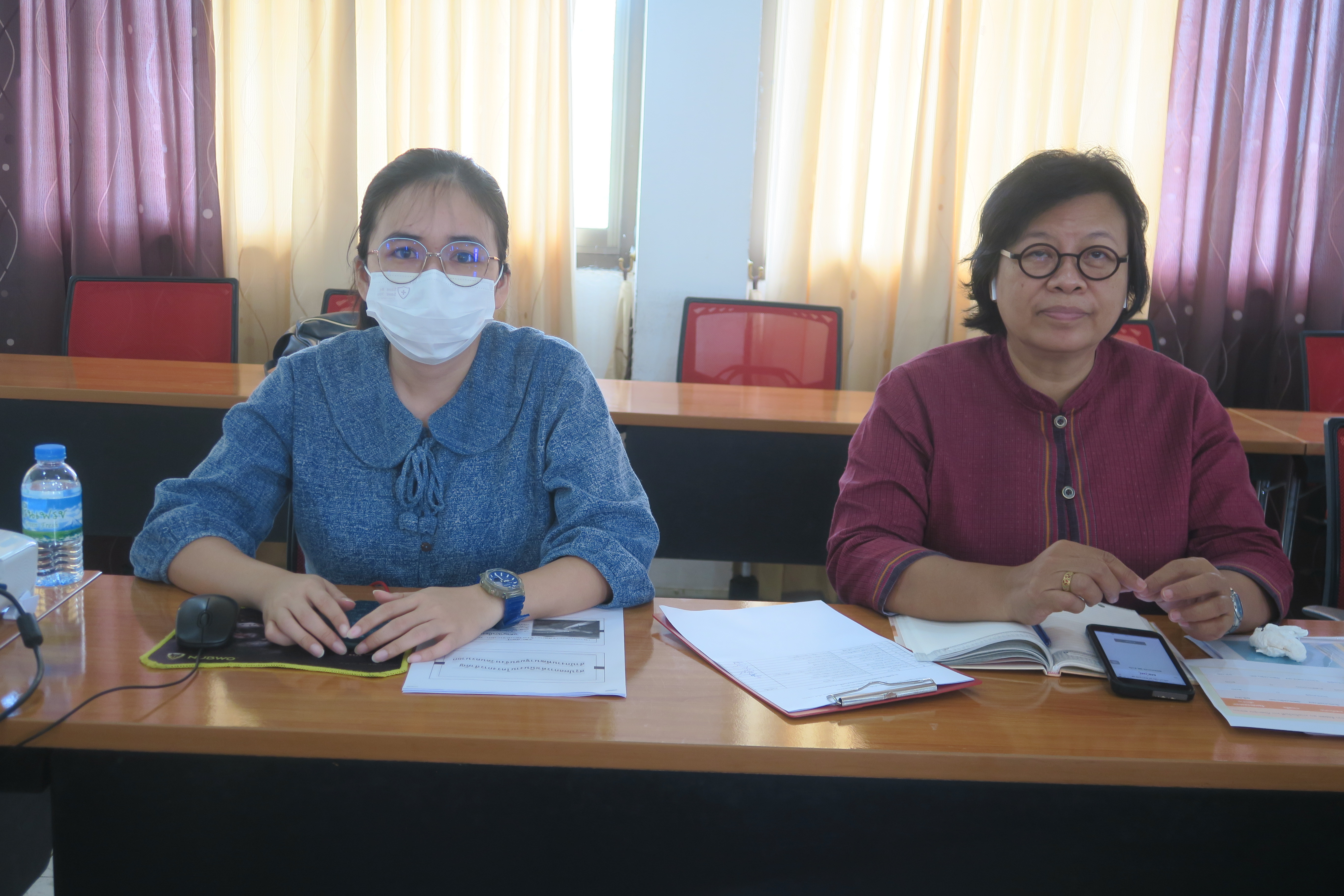 ??? พช.นครนายก ร่วมประชุมเชิงปฏิบัติการตรวจติดตามผลการดำเนินงานของหน่วยรับตรวจ รายไตรมาส ครั้งที่ 3/2566 ? วันศุกร์ที่ 16 มิถุนายน 2566 ณ ห้องประชุมศูนย์ฝึกอาชีพ ผลิต และจำหน่ายผลิตภัณฑ์พื้นเมืองจังหวัดนครนายก ตำบลบ้านใหญ่ อำเภอเมืองนครนายก จังหวัดนครนายก