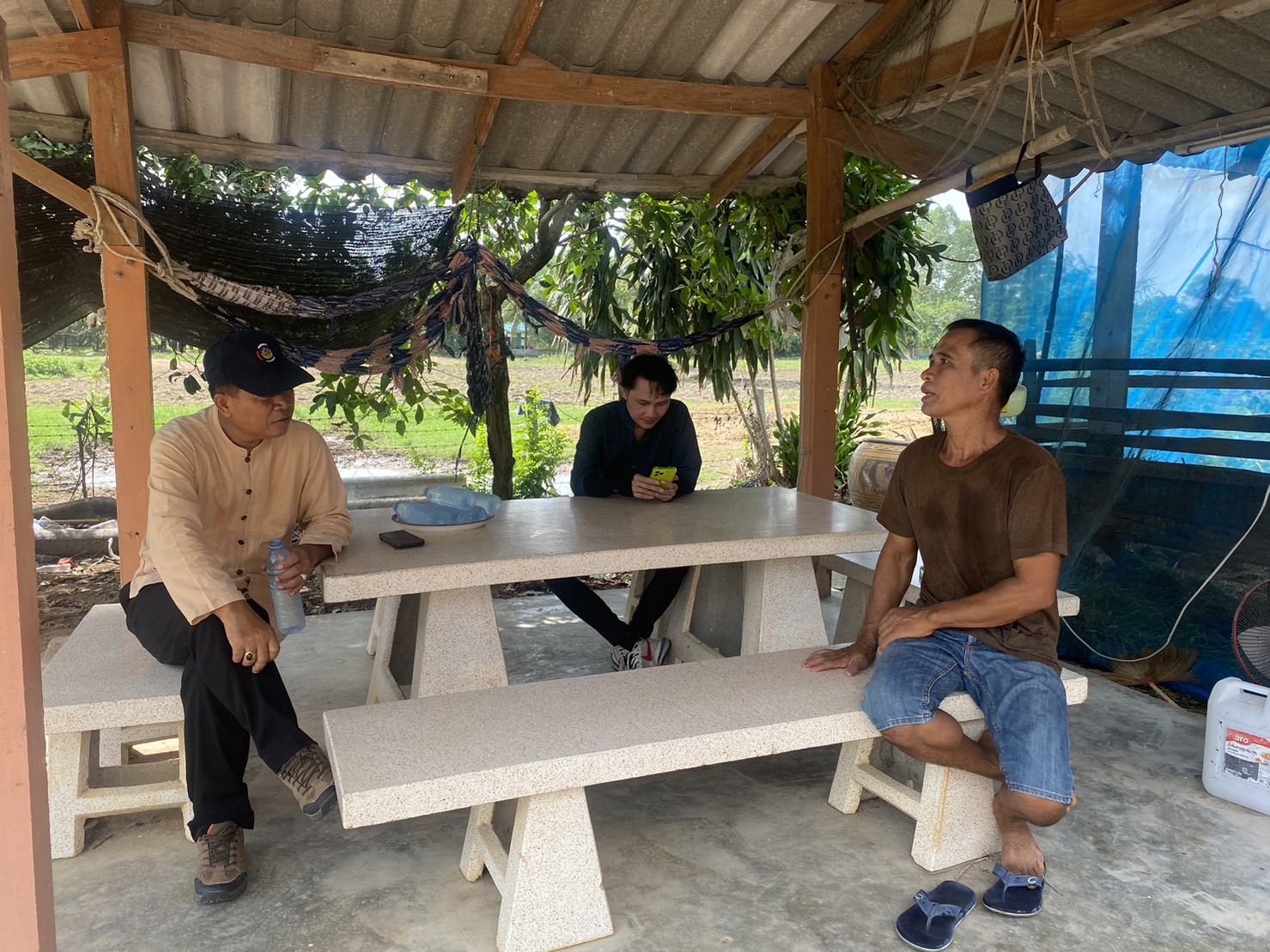 ? พช.บ้านนา จังหวัดนครนายก  เยี่ยมชม ครัวเรือน ที่ประสบความสำเร็จจากการประกอบอาชีพเลี้ยงควาย