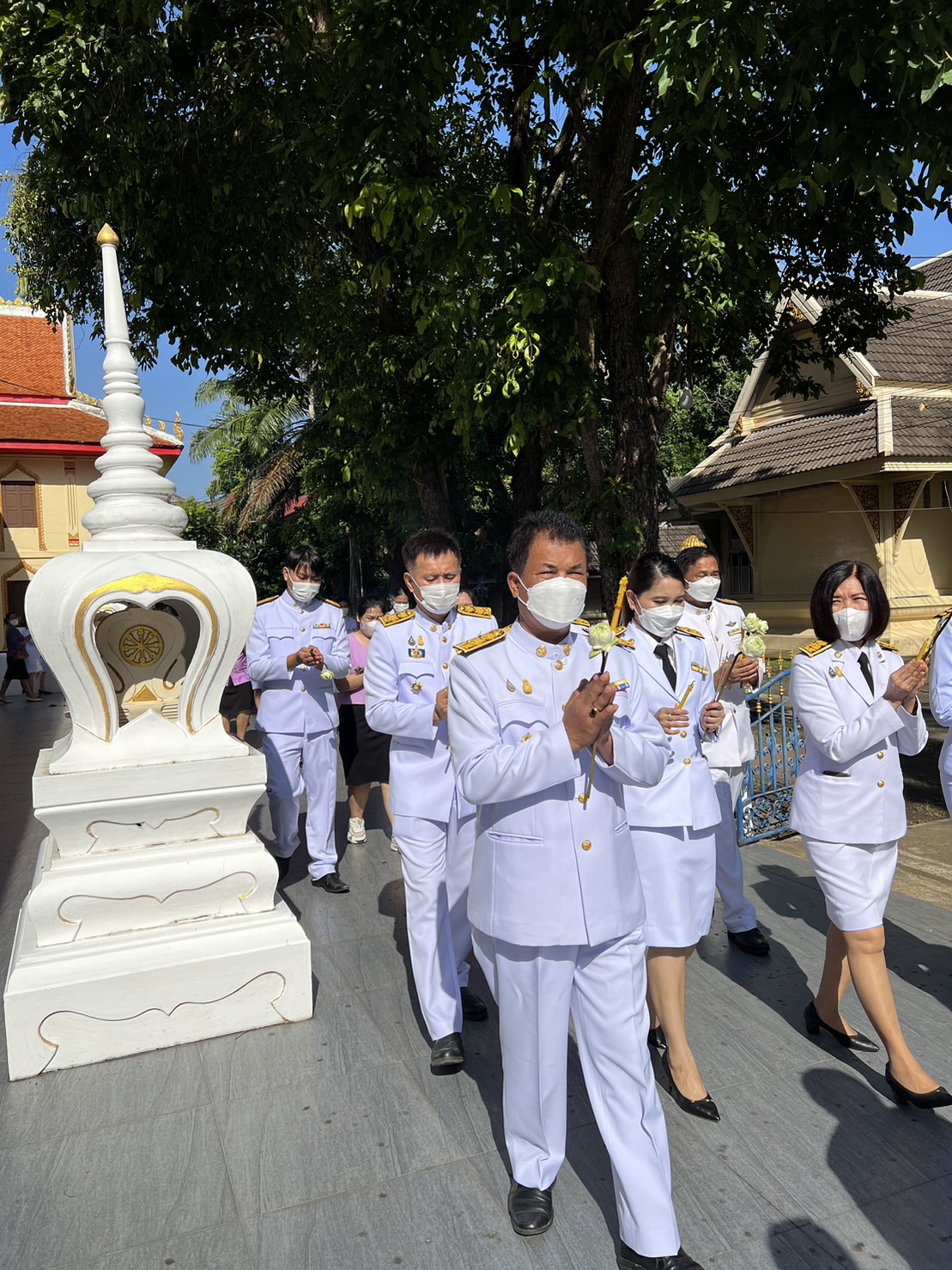 ??? พช. ร่วมพิธีเจริญพระพุทธมนต์ทำบุญตักบาตรถวายพระราชกุศลแด่สมเด็จพระนางเจ้าสุทิดาพัชรสุธาพิมลลักษณ พระบรมราชินี เนื่องในโอกาสวันเฉลิมพระชนมพรรษา 3 มิถุนายน 2566 และพิธีเวียนเทียน เนื่องในเทศกาลวันวิสาขบูชา