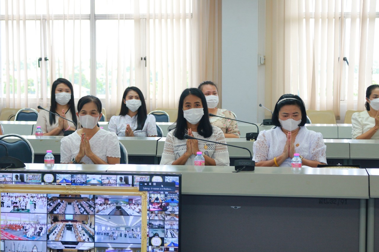 …พช.นครนายก ร่วมพิธีเจริญพระพุทธมนต์ถวายเป็นพระราชกุศล และถวายพระพรแด่สมเด็จพระอริยวงศาคตญาณ(อมพรมหาเถร) สมเด็จพระสังฆราช สกลมหาสังฆปรินายก เนื่องในโอกาสฉลองพระชนมายุ 8 รอบ(26 มิถุนายน 2566)
