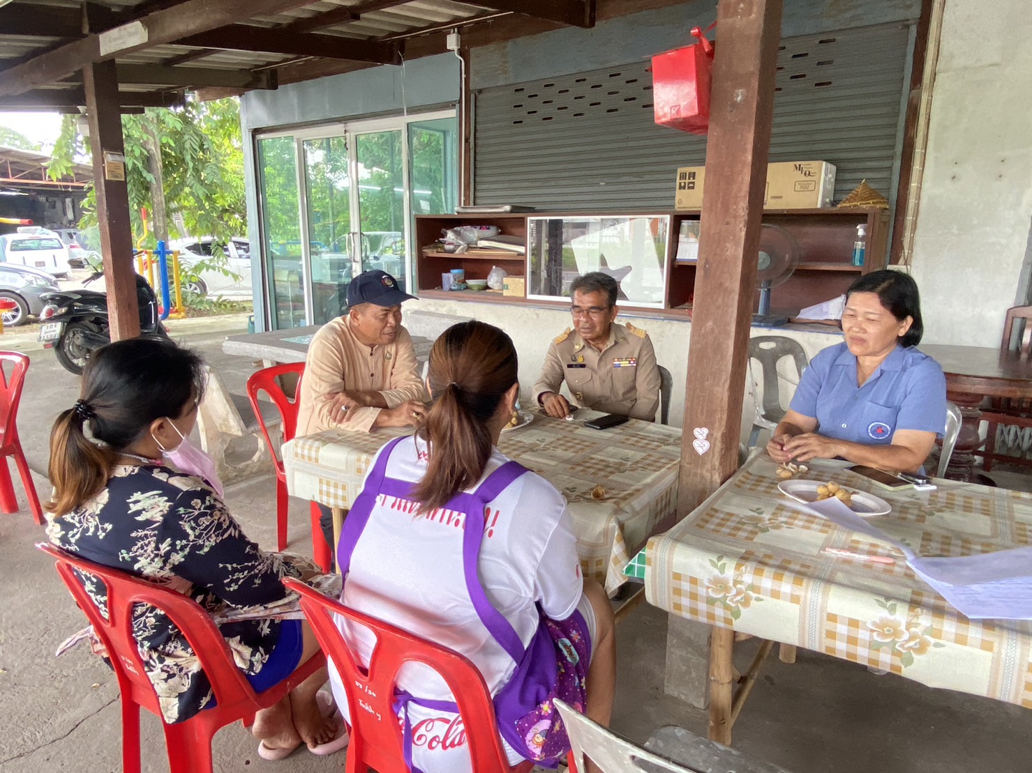 …พช.นครนายก ลงพื้นที่เยี่ยมให้กำลังใจสมาชิกกองทุนพัฒนาบทบาทสตรีตำบลป่าขะ