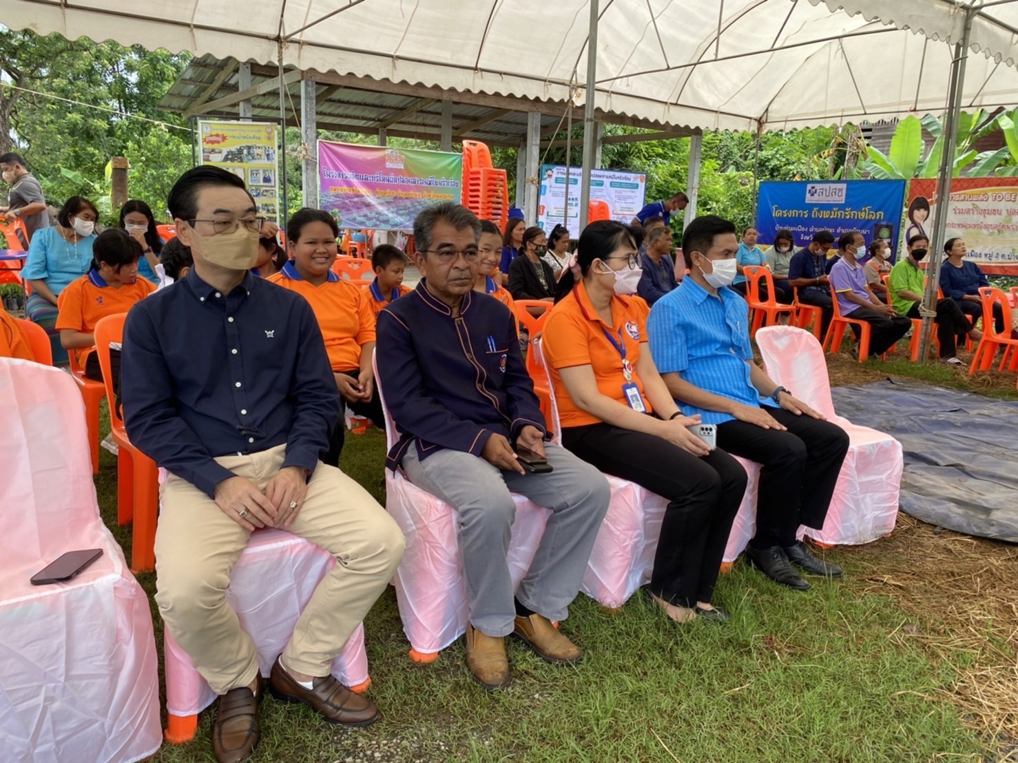 …พช.นครนายก ลุยพื้นที่พร้อมคณะทำงานติดตามและประกวดกองทุนแม่ของแผ่นดินดีเด่นระดับจังหวัดนครนายก ร่วมกิจกรรมการประกวดกองทุนแม่ดีเด่นระดับจังหวัด ประจำปีงบประมาณ พ.ศ. 2566