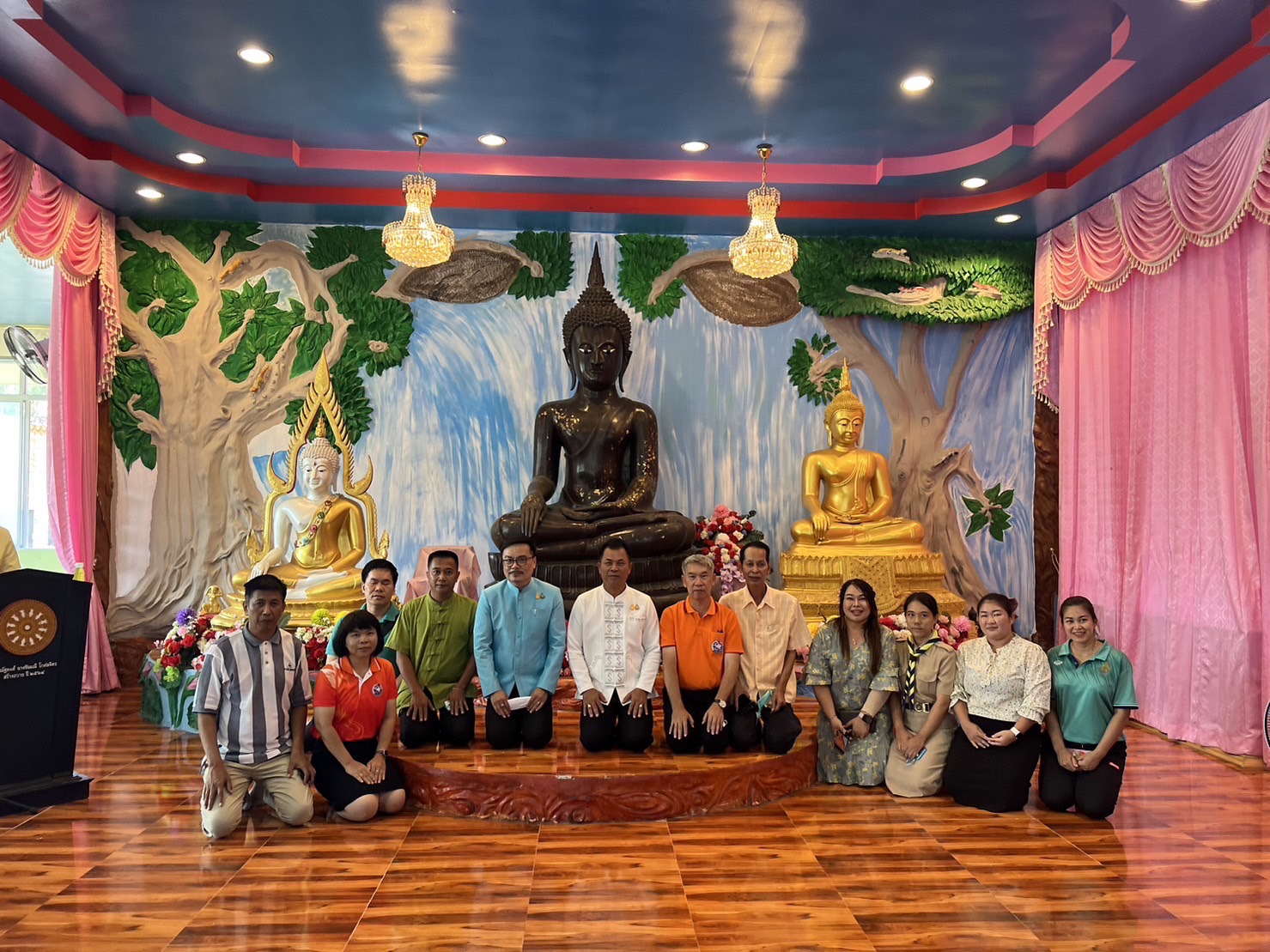 …พช.นครนายก  ร่วมเป็นส่วนหนึ่งในการทอดผ้าป่าสามัคคี